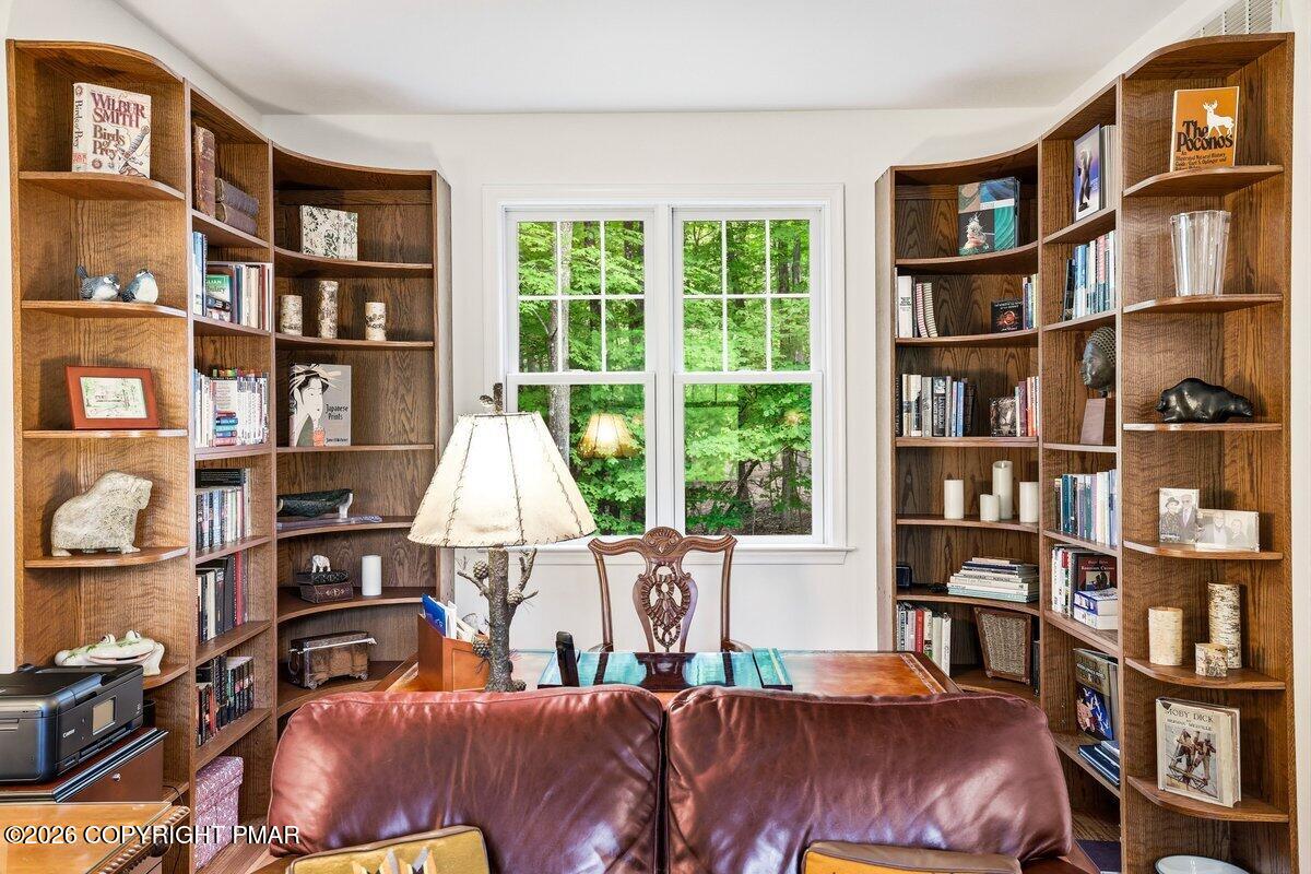 128 Creekside Road Property Photo 10