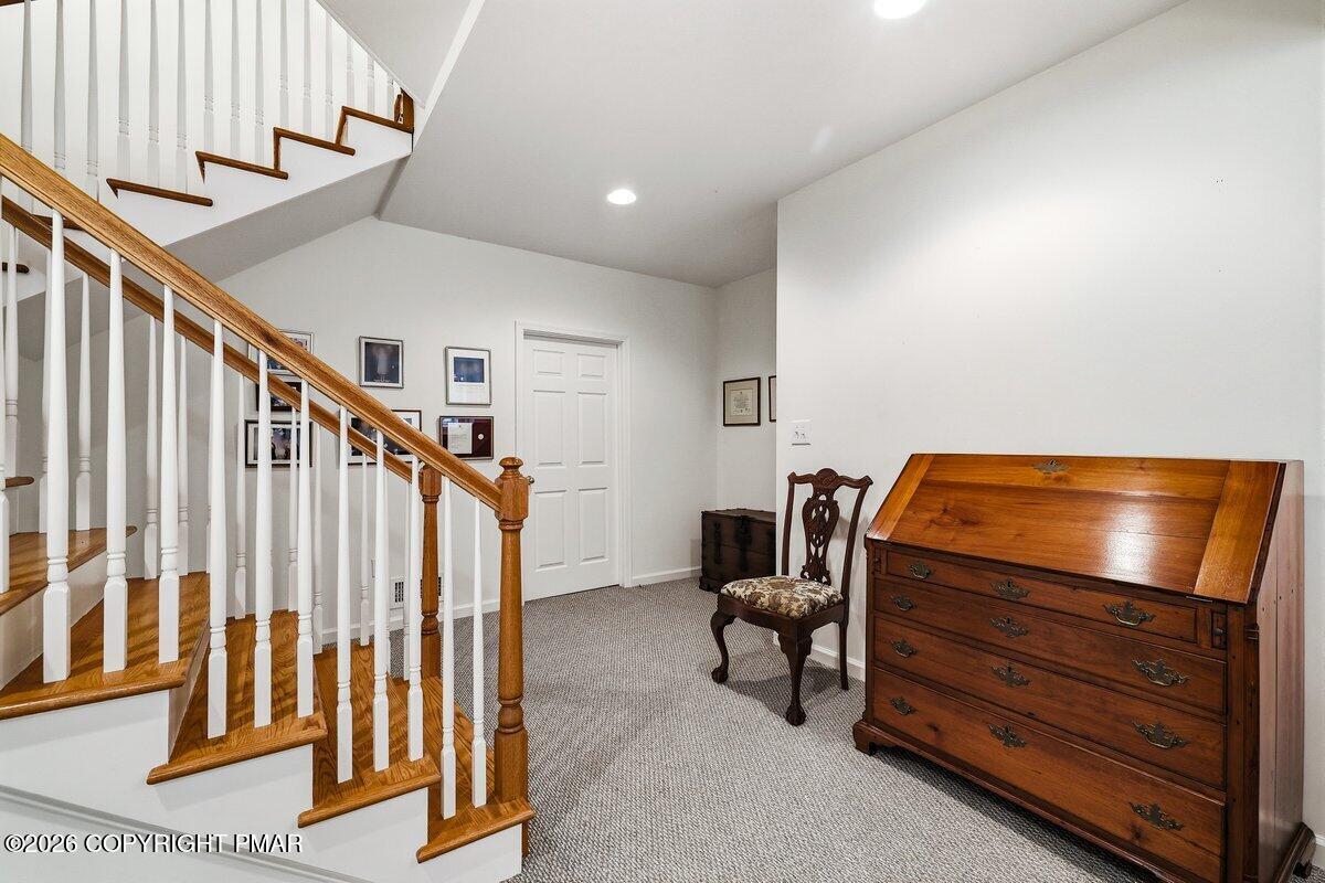 128 Creekside Road Property Photo 31