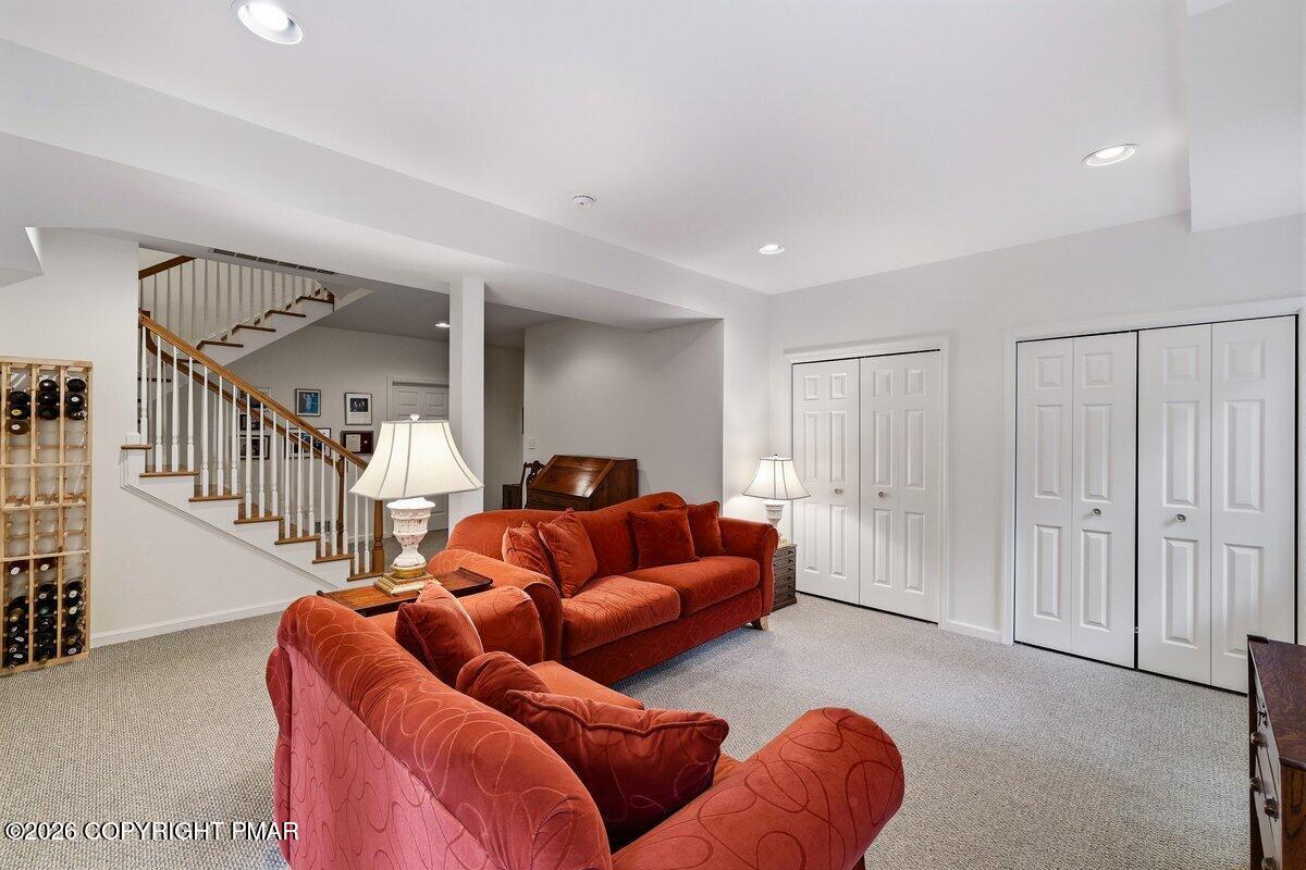 128 Creekside Road Property Photo 33