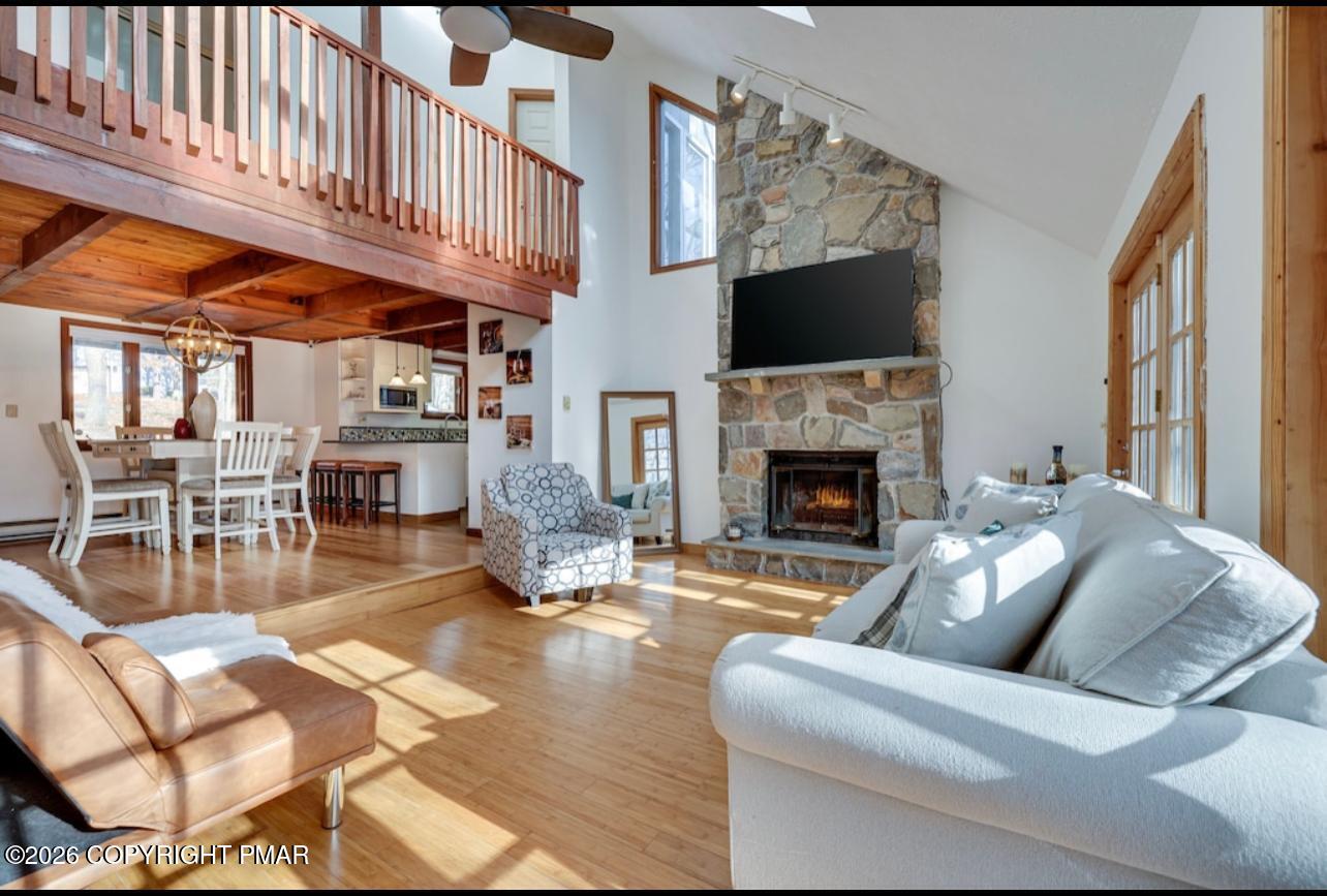 123 Banbury Drive Property Photo 1