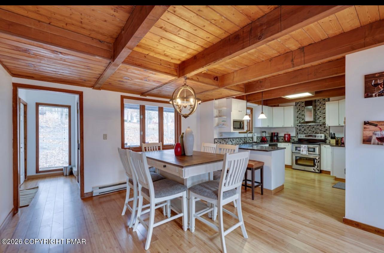 123 Banbury Drive Property Photo 11