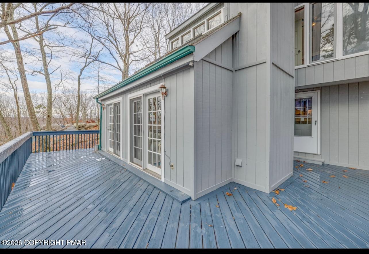 123 Banbury Drive Property Photo 34