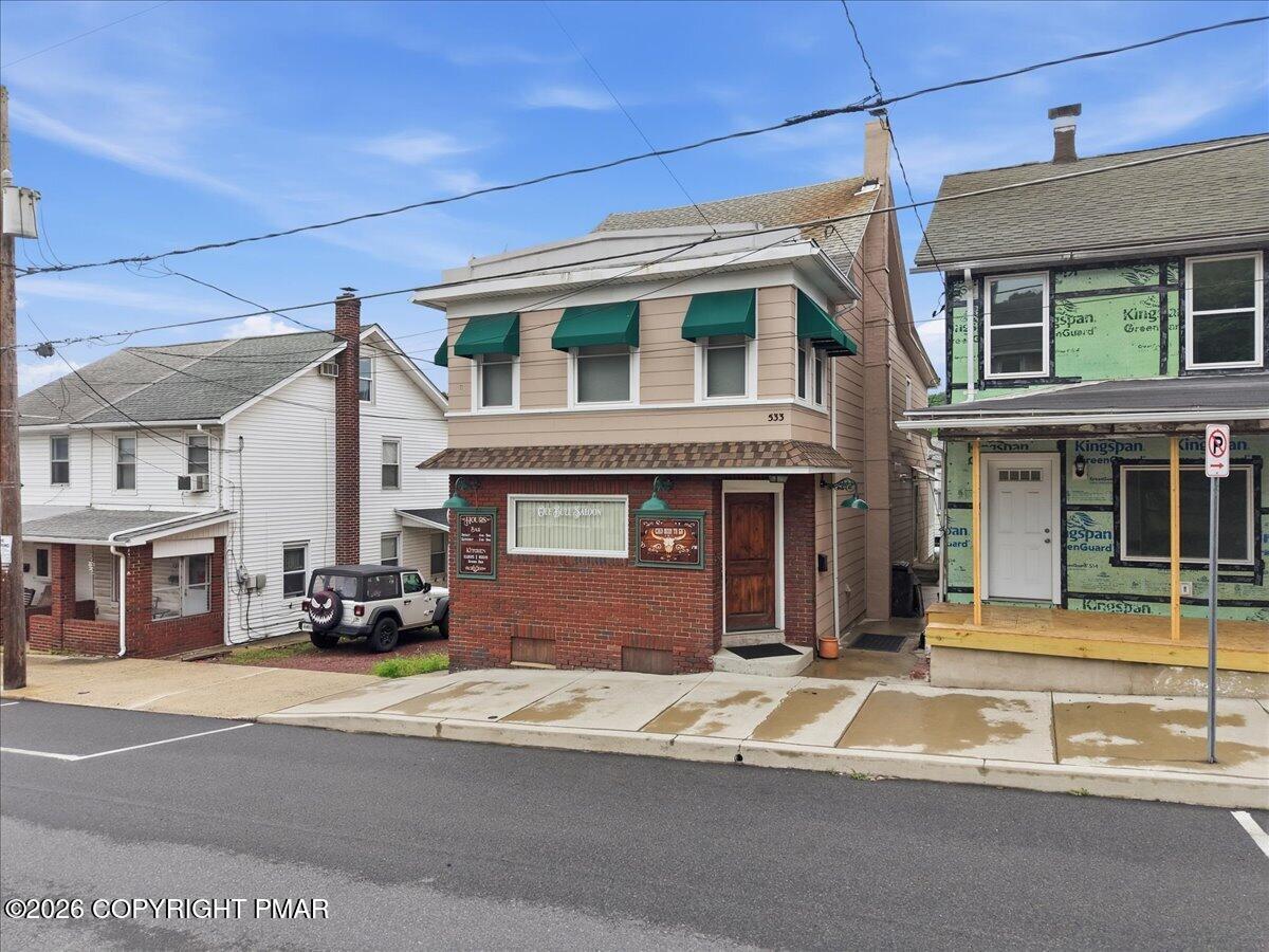 533 E Patterson Street Property Photo 4