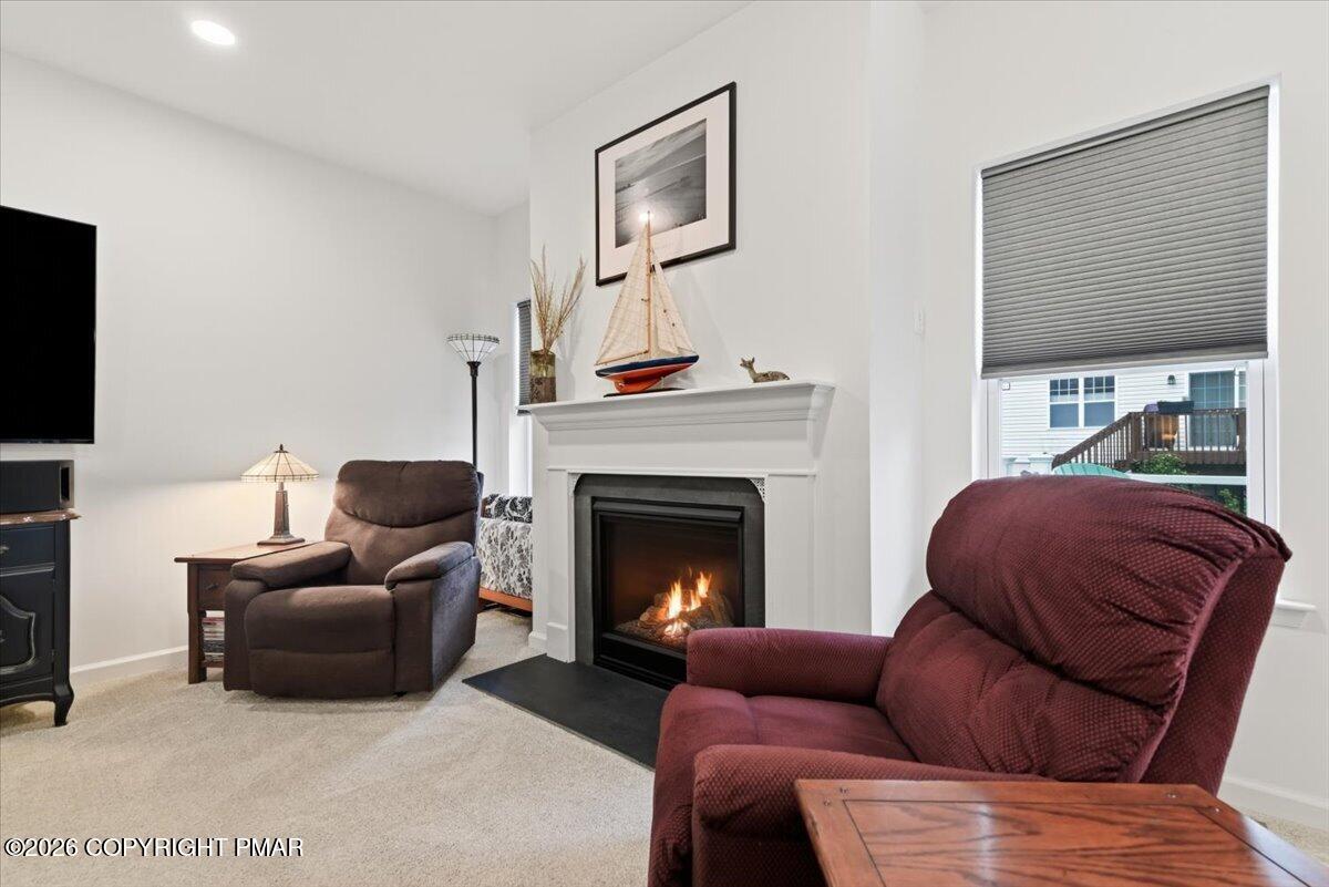 310 Golden Oaks Drive Property Photo 11