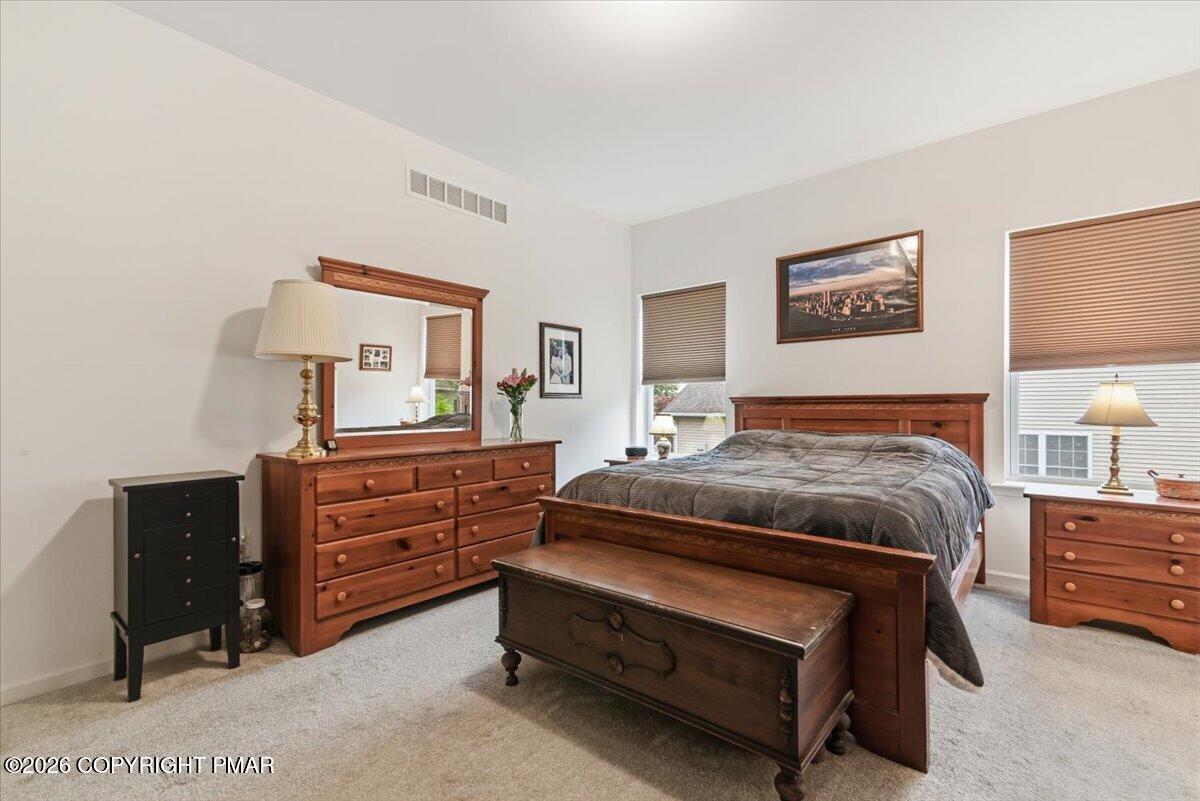 310 Golden Oaks Drive Property Photo 28