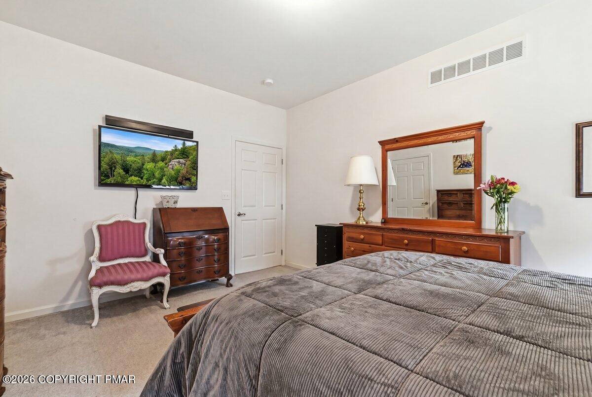 310 Golden Oaks Drive Property Photo 29