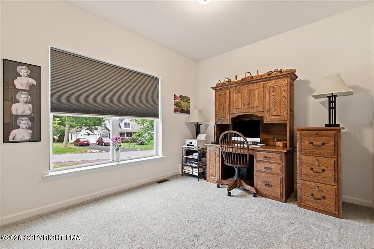 310 Golden Oaks Drive Property Photo 34