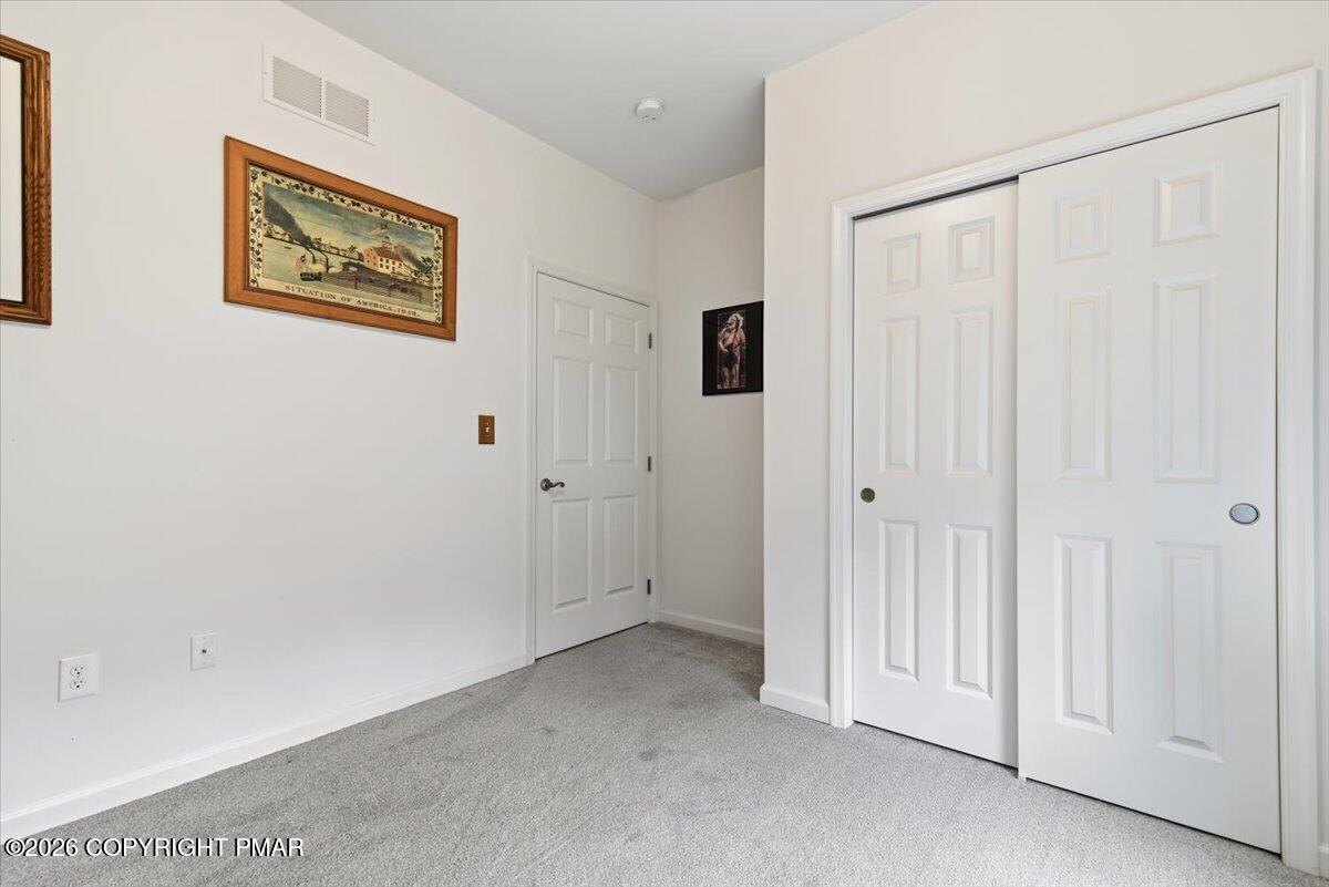 310 Golden Oaks Drive Property Photo 37