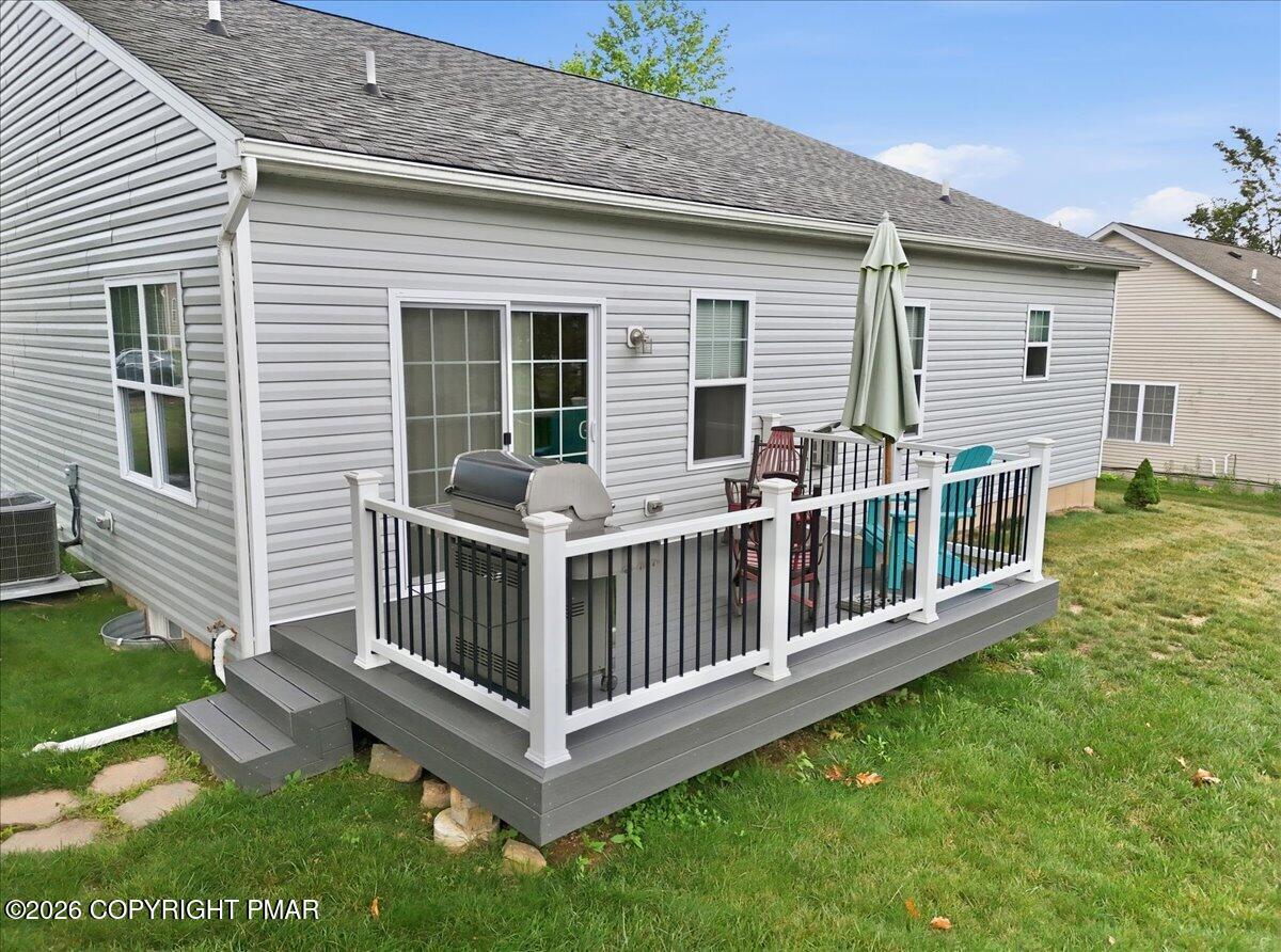310 Golden Oaks Drive Property Photo 53