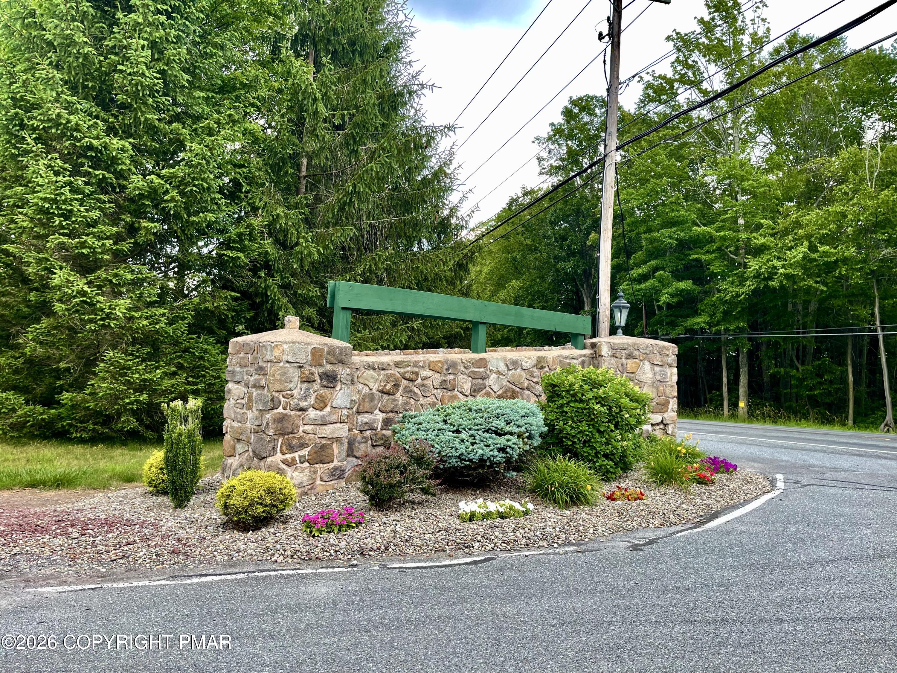 310 Golden Oaks Drive Property Photo 67