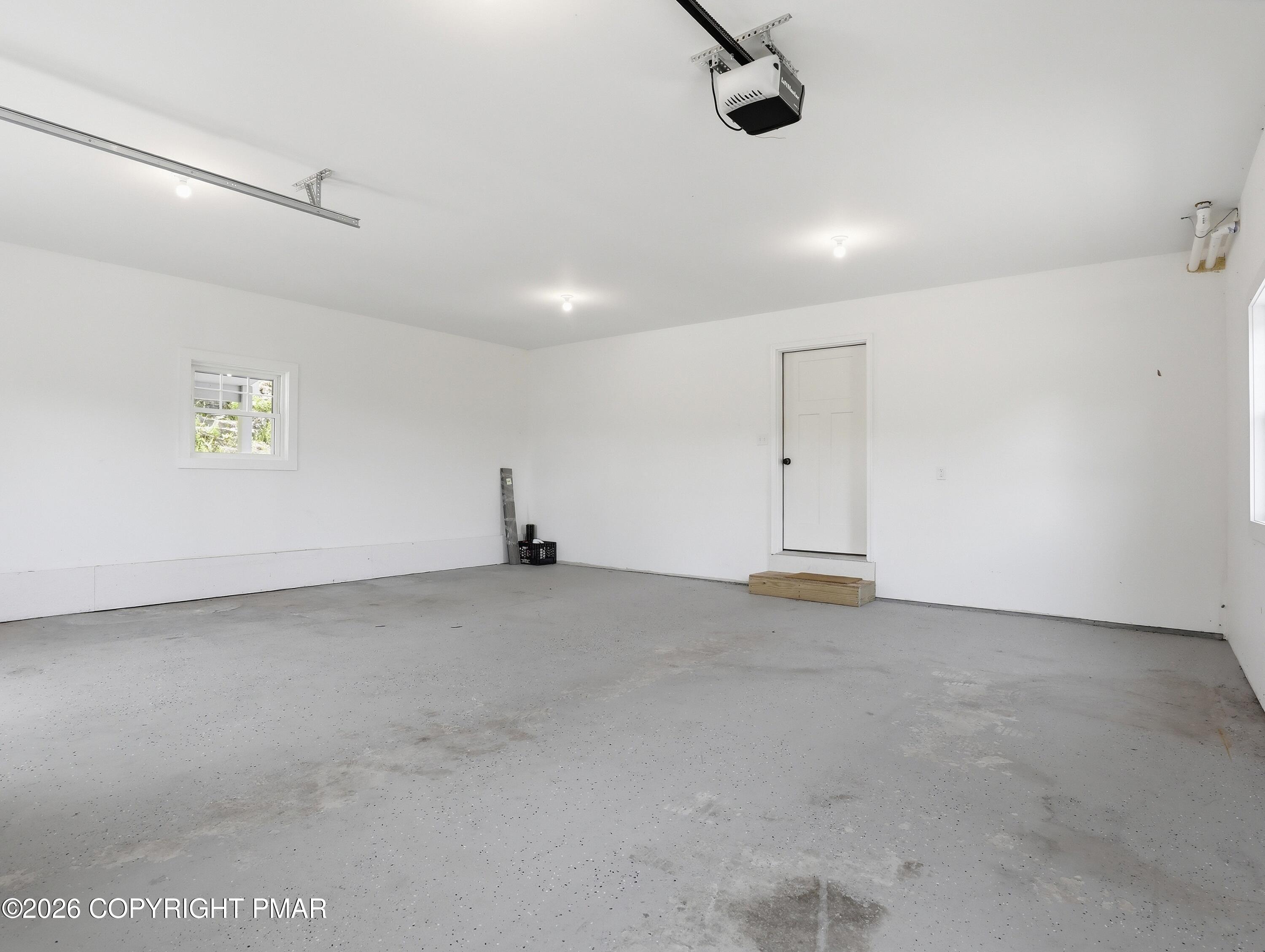 300 Gumbletown Road Property Photo 28
