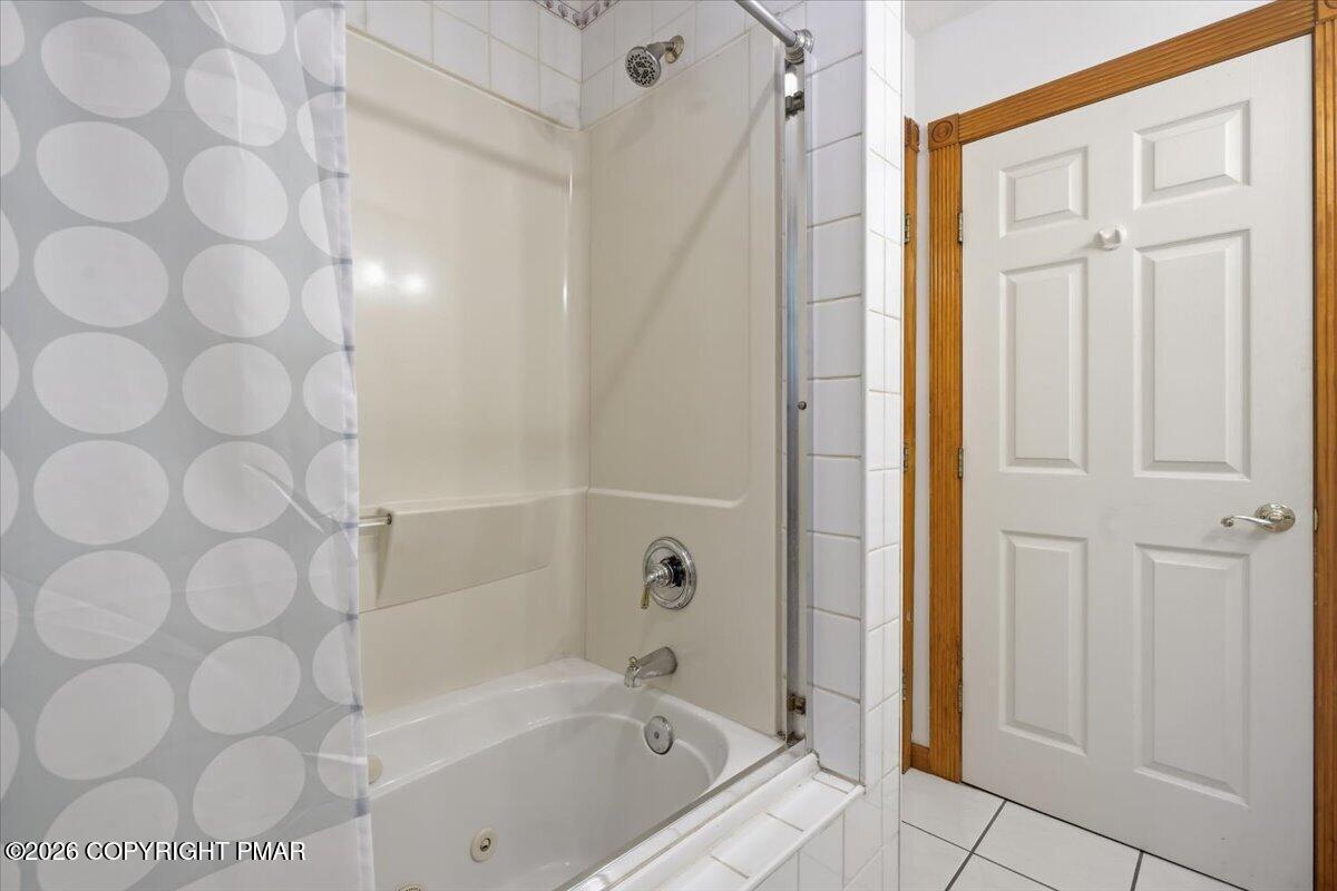 677 Clubhouse Drive Property Photo 19