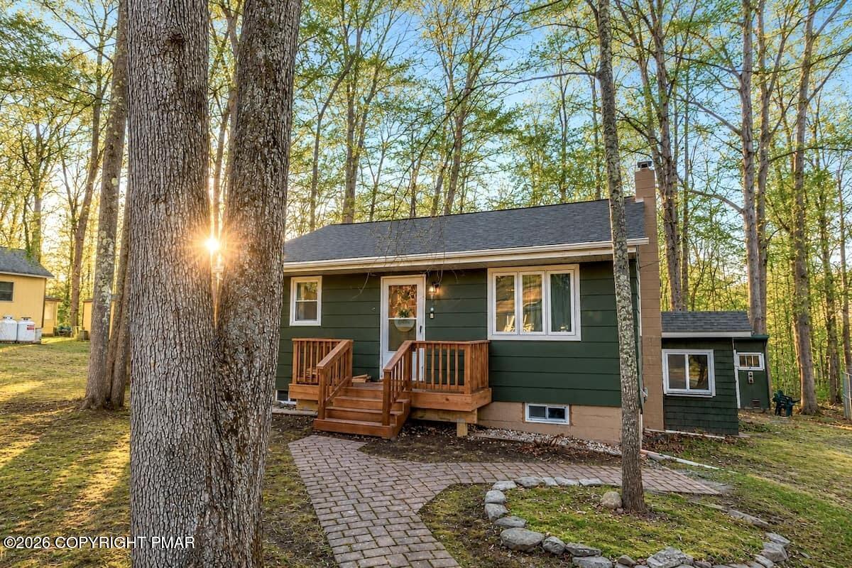 122 First Tafton Road Property Photo 1