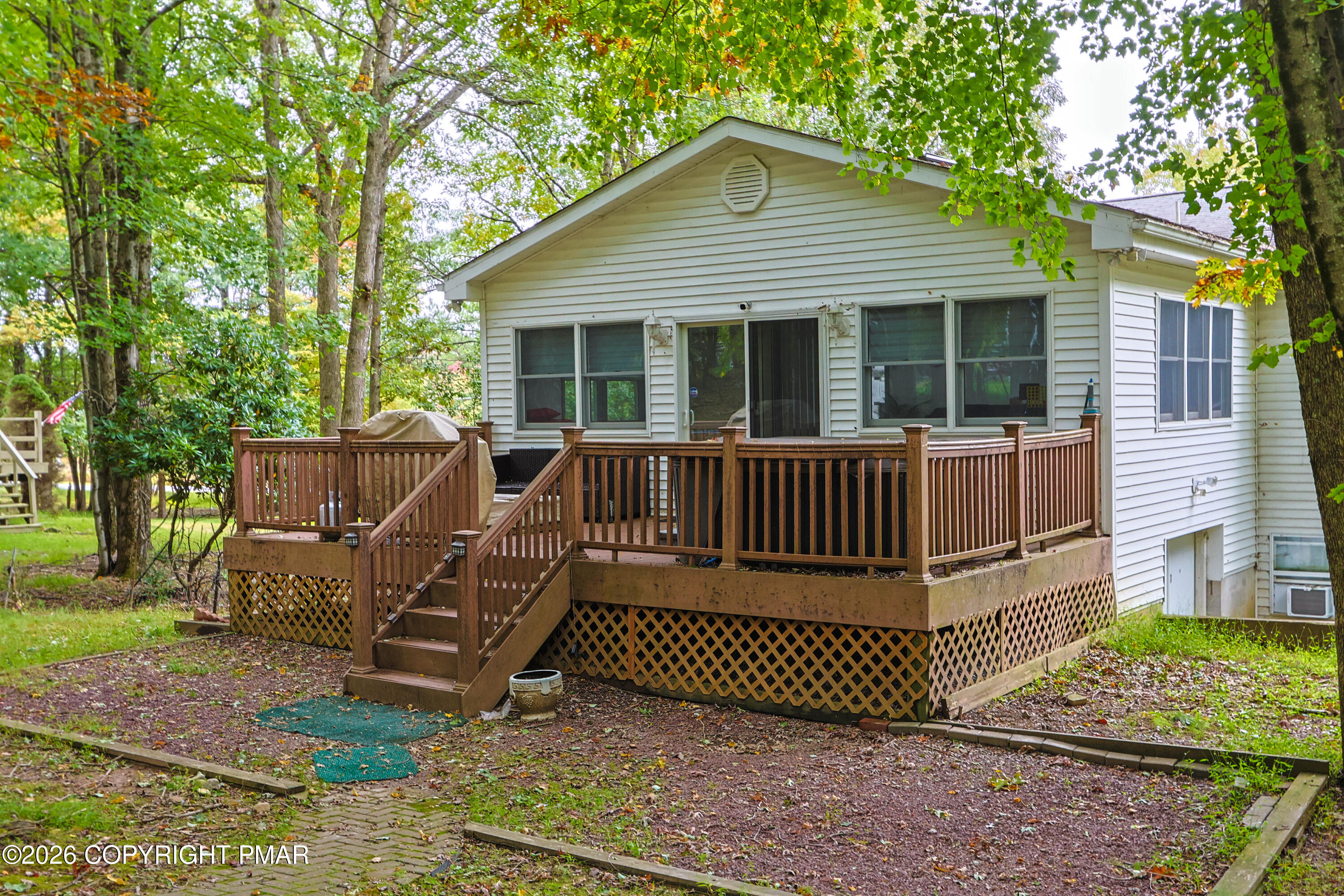 271 N Shore Drive Property Photo 34