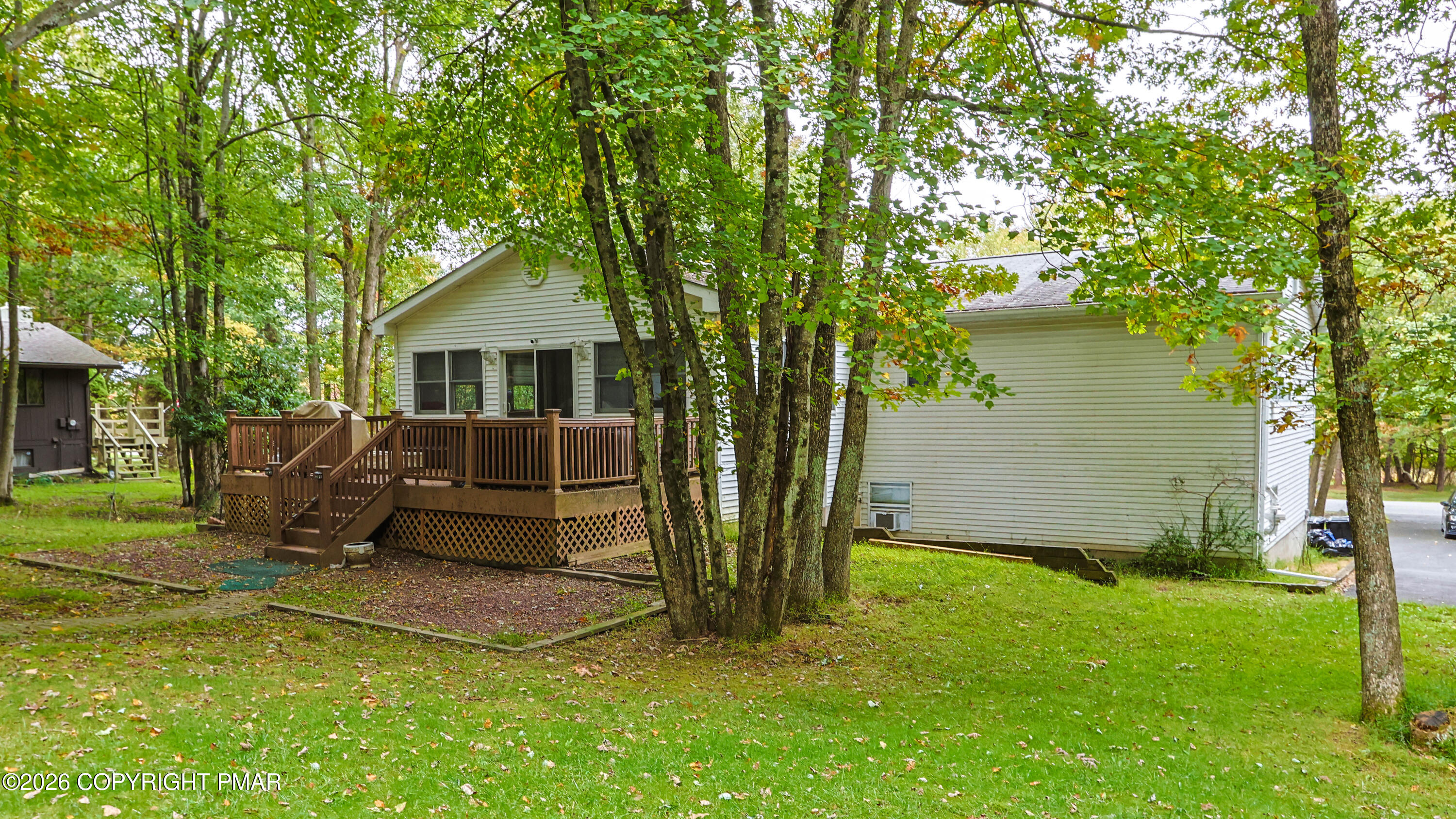 271 N Shore Drive Property Photo 35