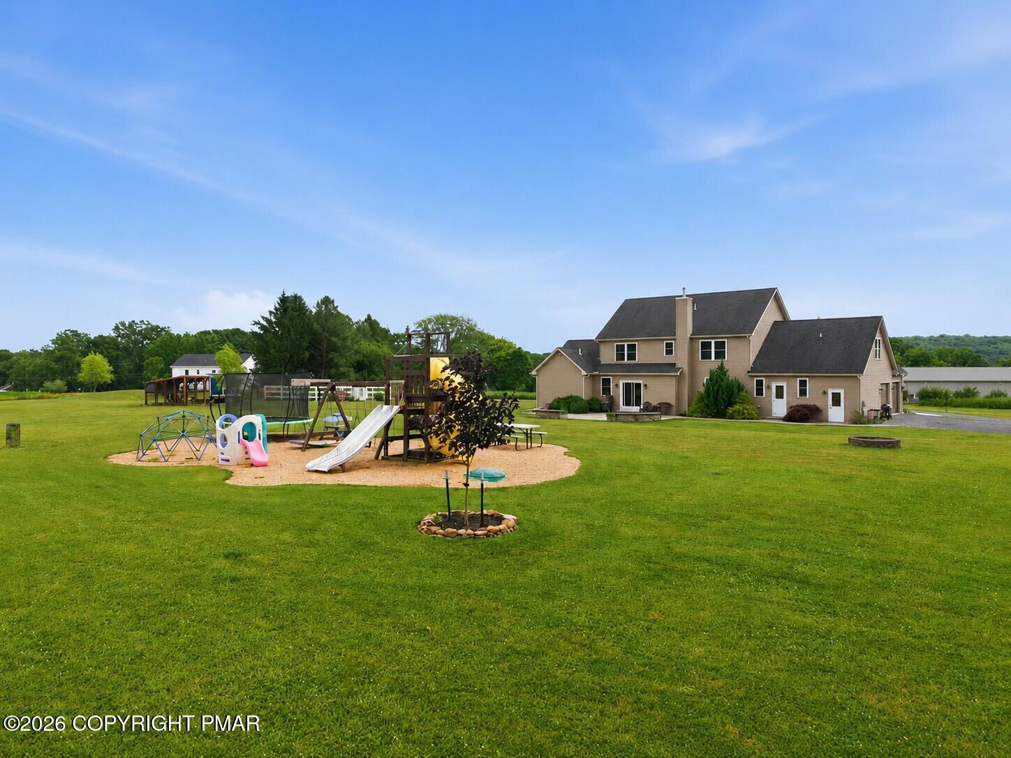 1203 N Cottonwood Road Property Photo 7