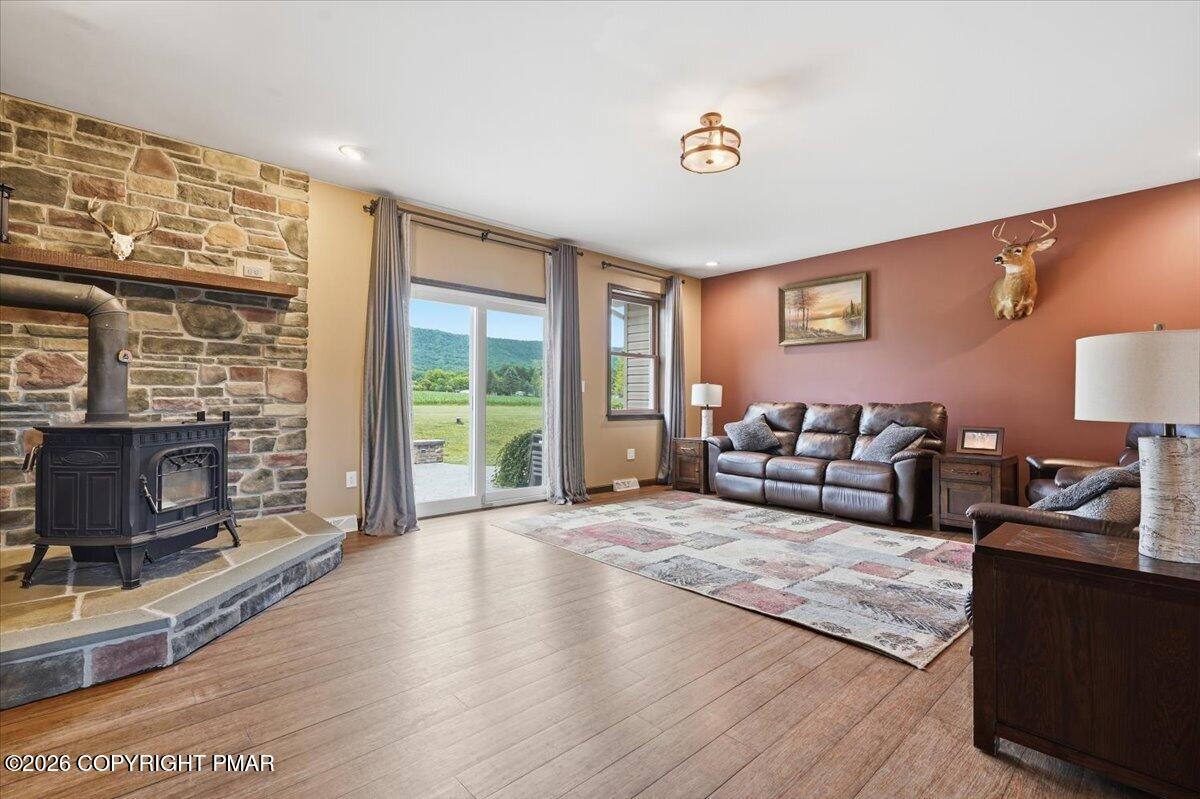 1203 N Cottonwood Road Property Photo 14