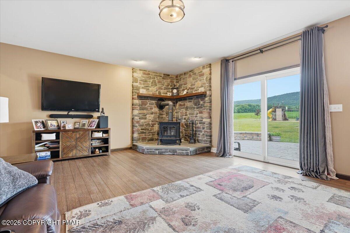 1203 N Cottonwood Road Property Photo 18