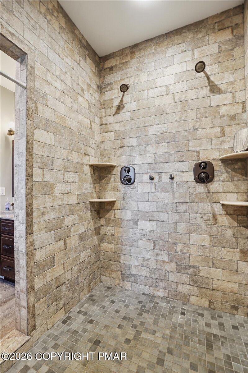 1203 N Cottonwood Road Property Photo 25