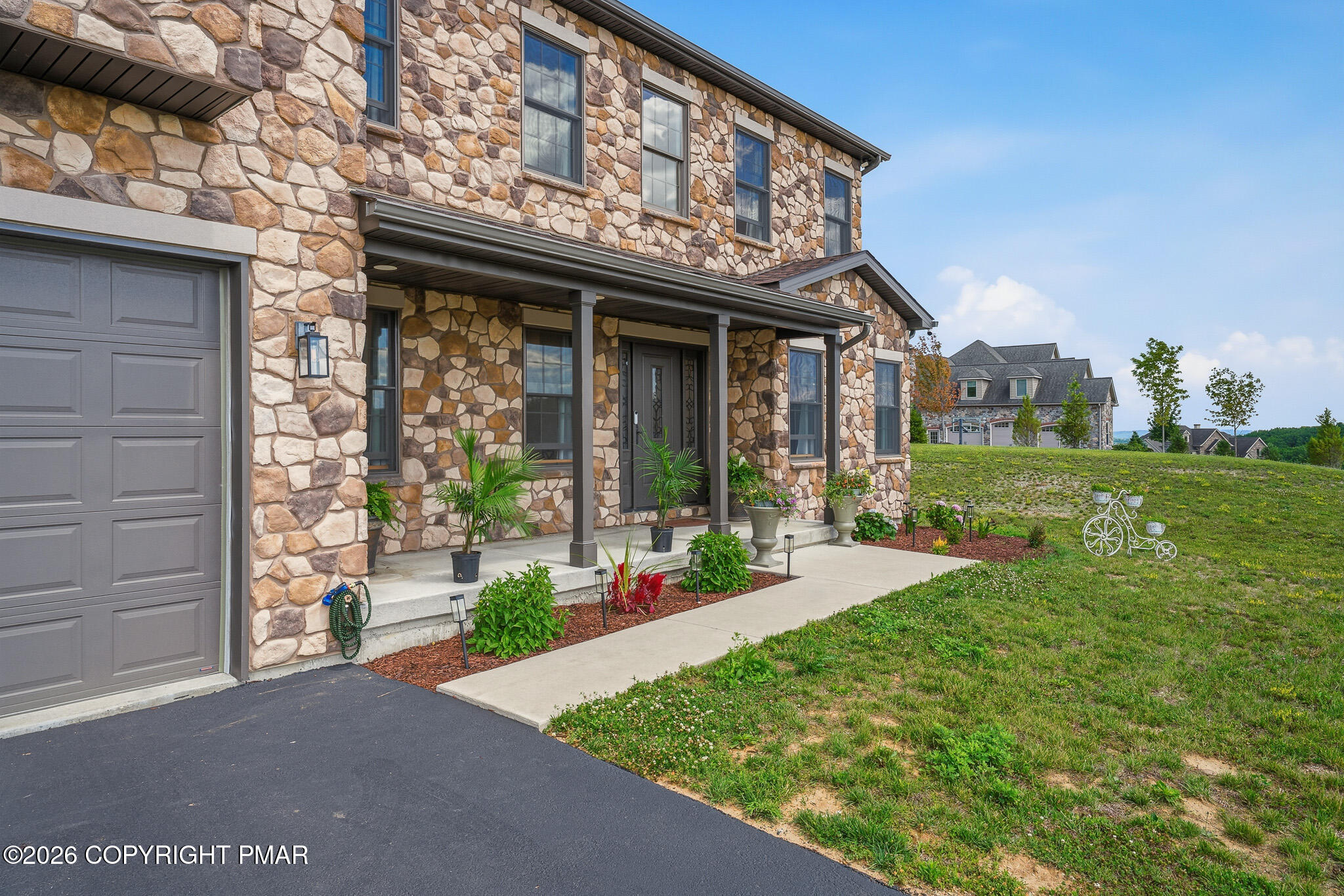 130 Longenbach Avenue N Property Photo 4
