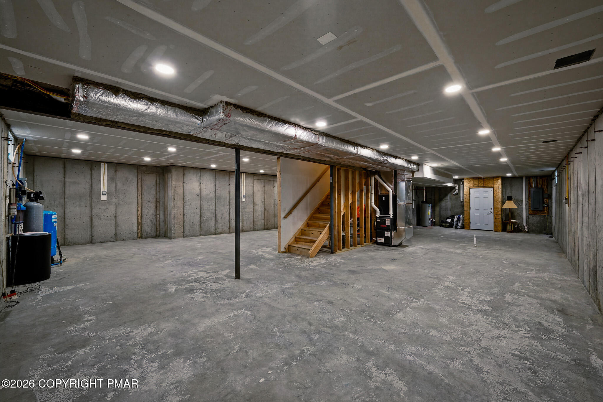 130 Longenbach Avenue N Property Photo 58