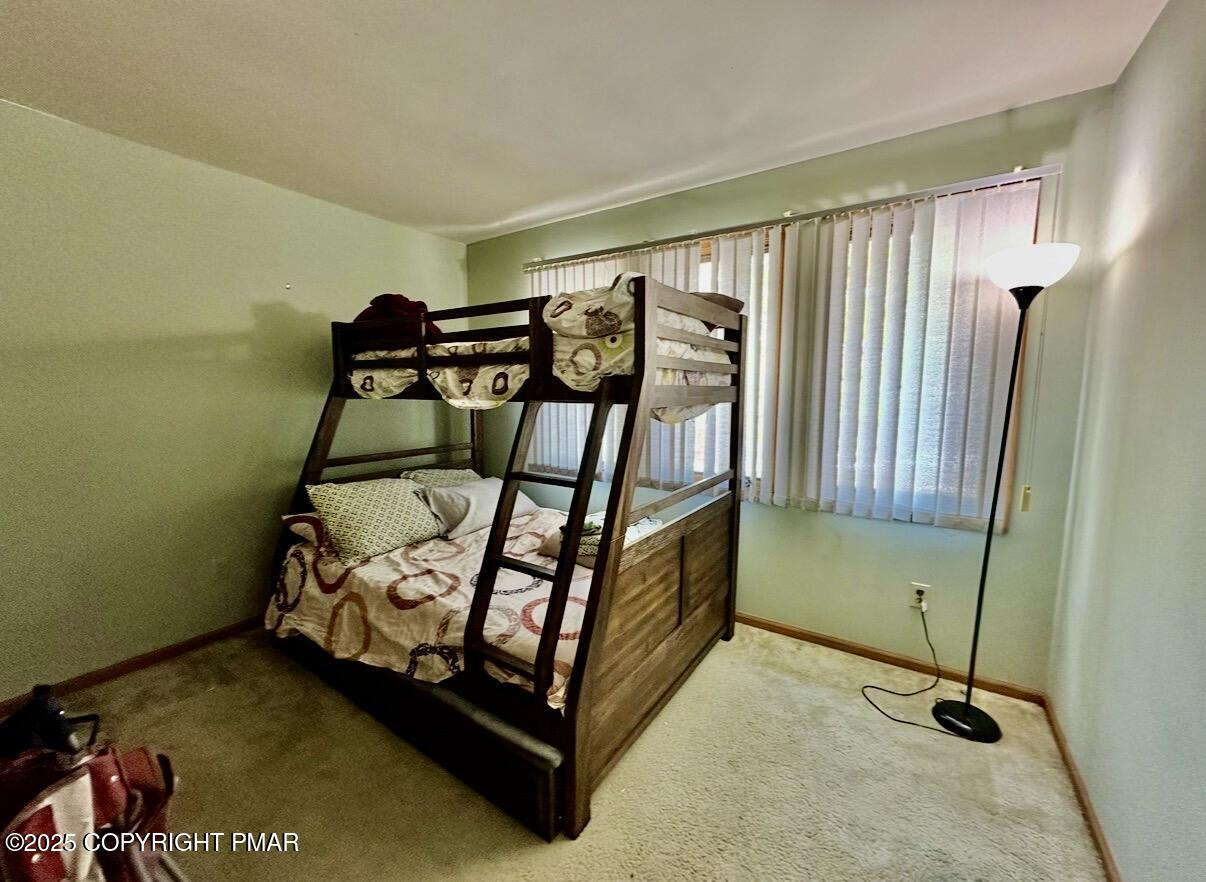 3580 High Crest Road Property Photo 11