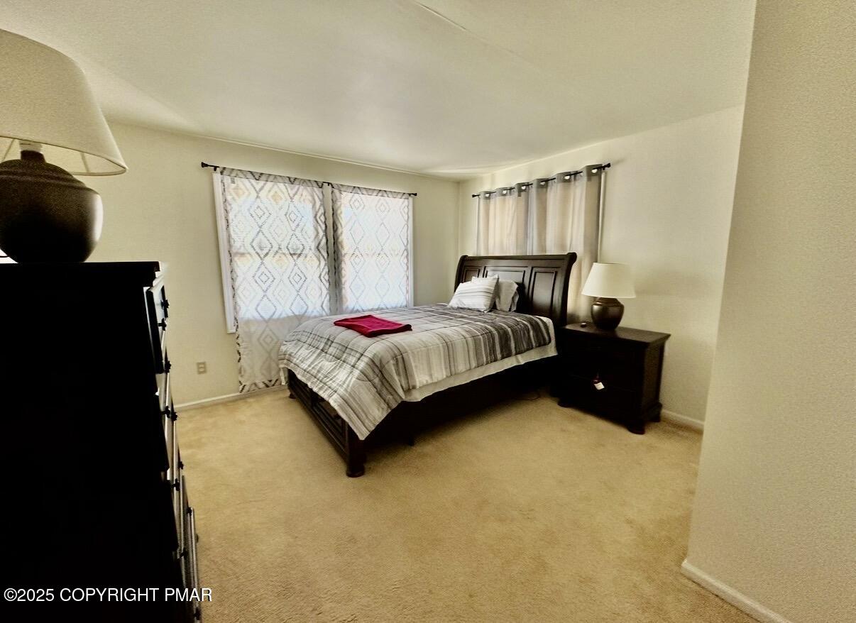 3580 High Crest Road Property Photo 14