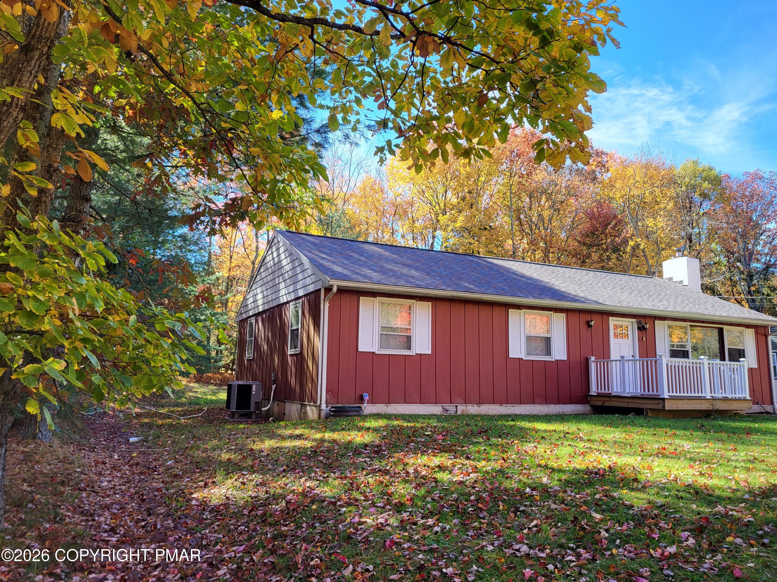 8 Wolf Way Property Photo 1