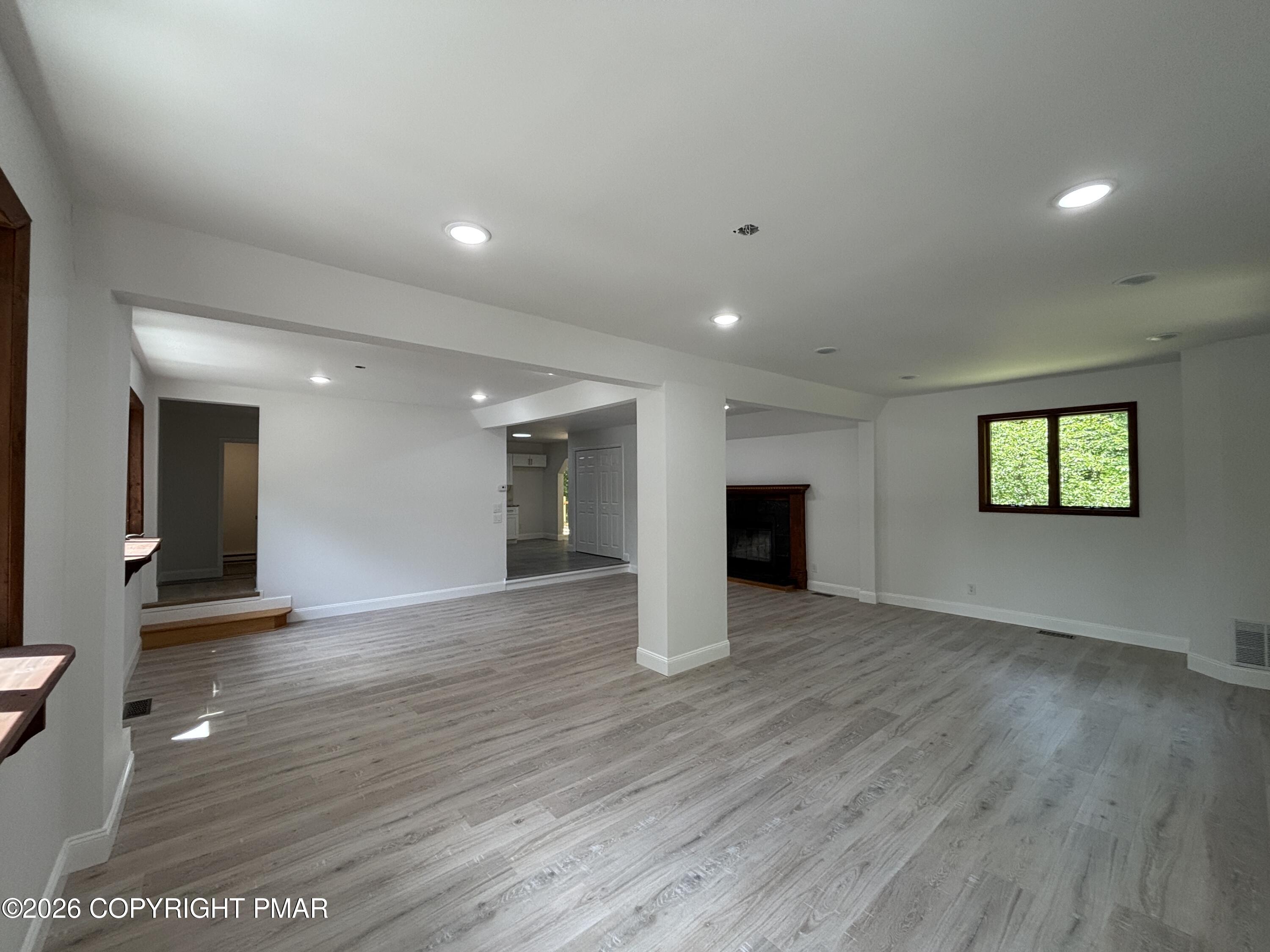 297 Hyland Drive Property Photo 5