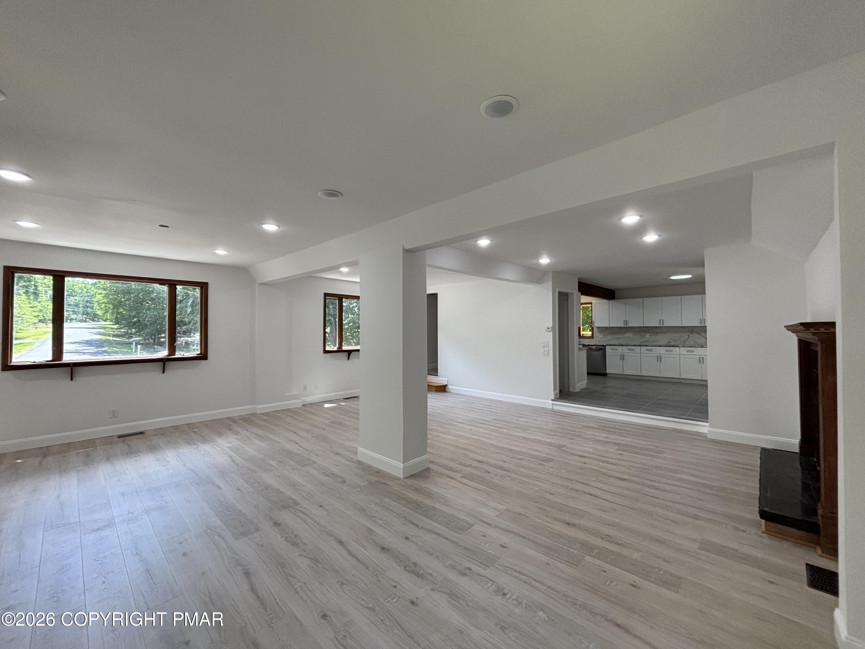 297 Hyland Drive Property Photo 6