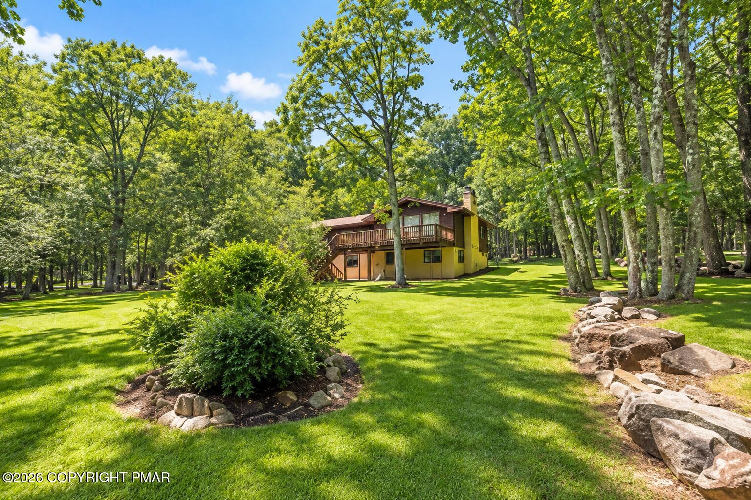 223 Briarwood Drive Property Photo 4