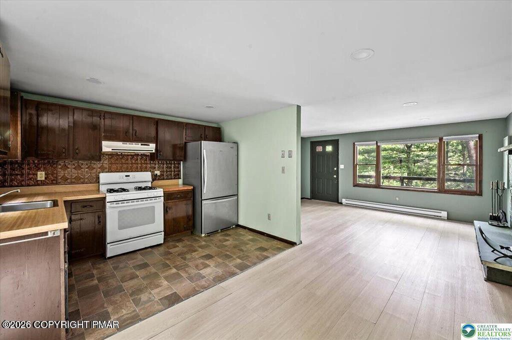 6061 Decker Road Property Photo 9
