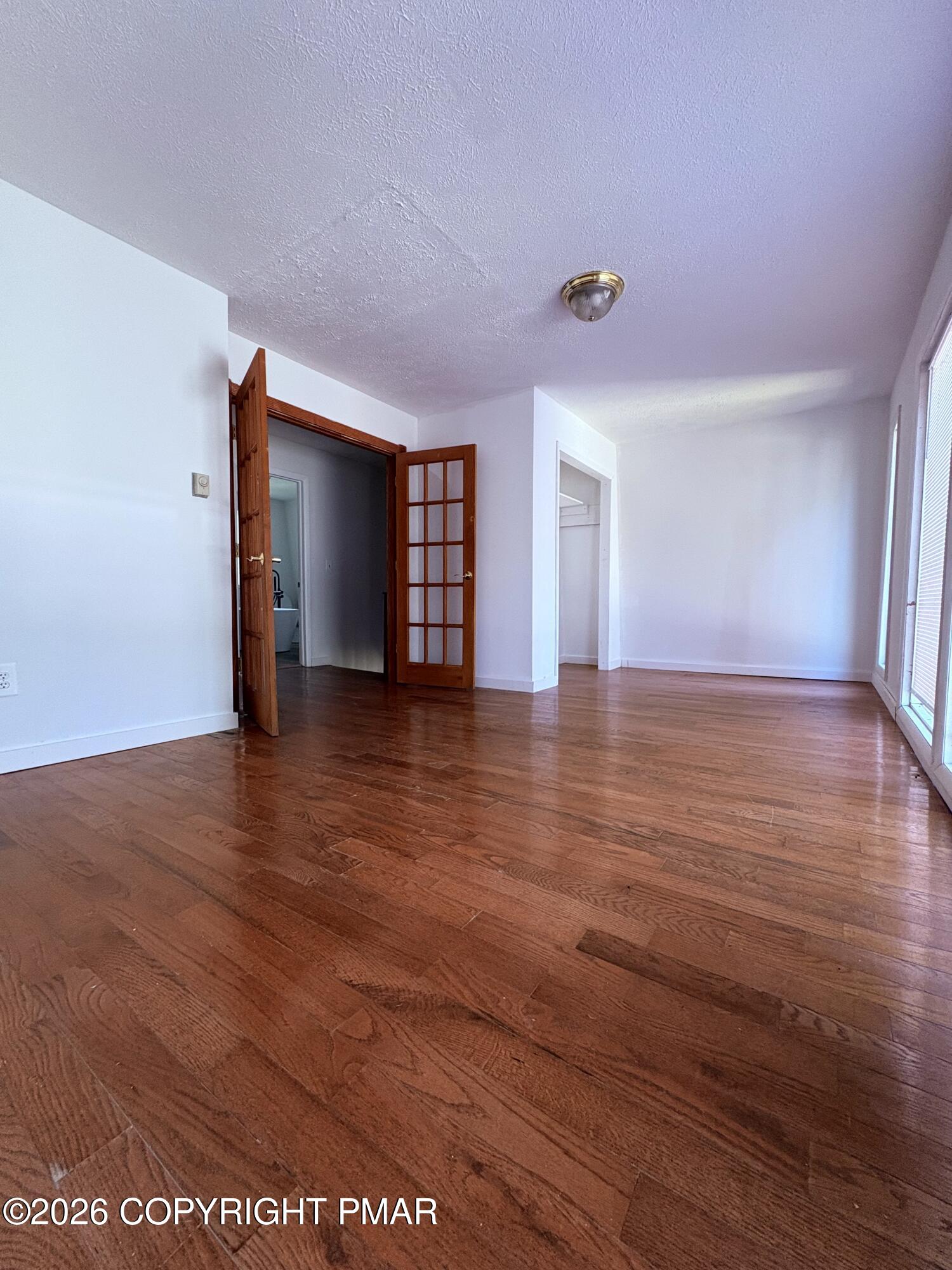 5607 Pembrook Drive Property Photo 7