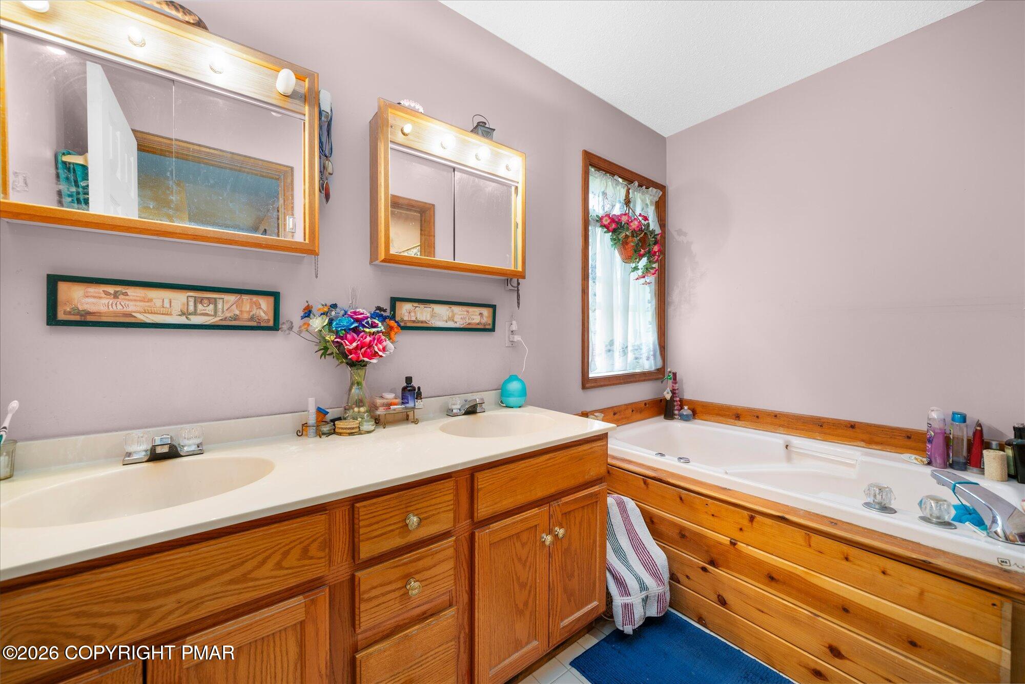 2122 Onondaga Way Property Photo 26