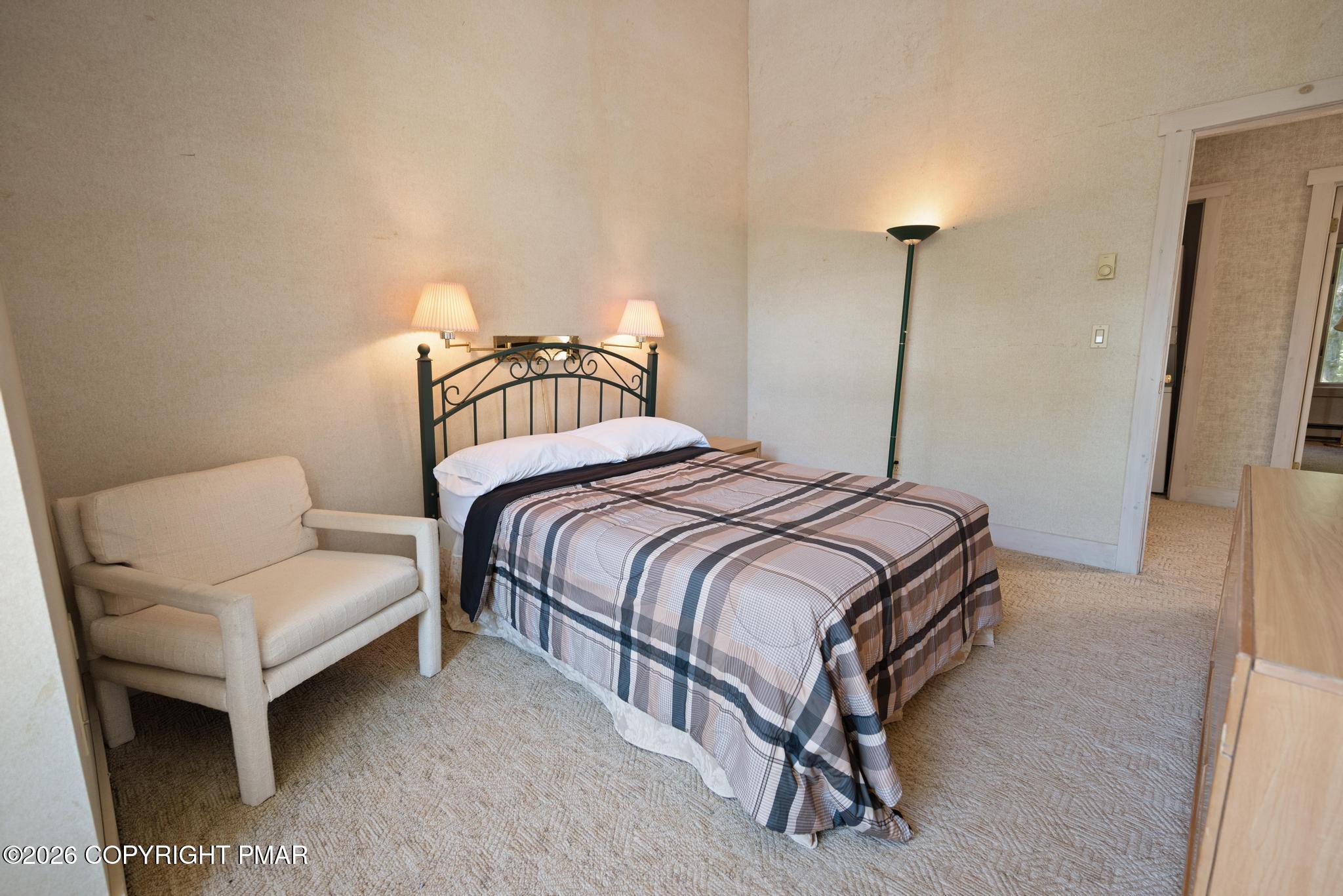 525 Rondaxe Lane Property Photo 21