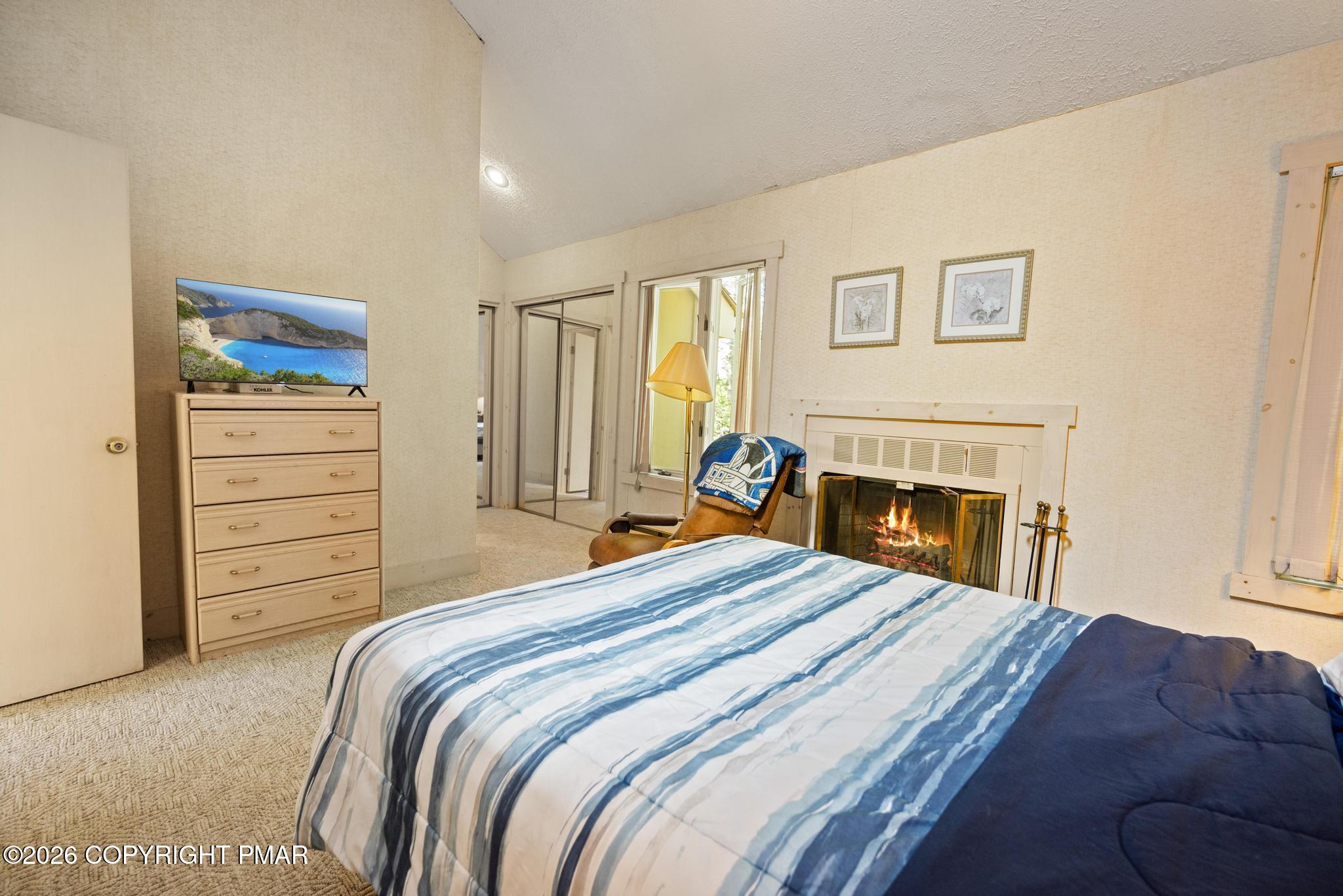 525 Rondaxe Lane Property Photo 23