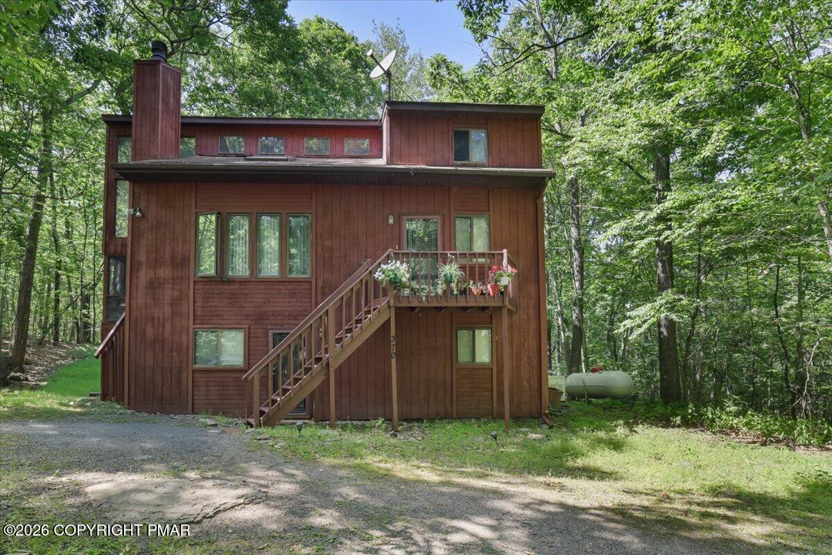 158 Saunders Drive Property Photo 1