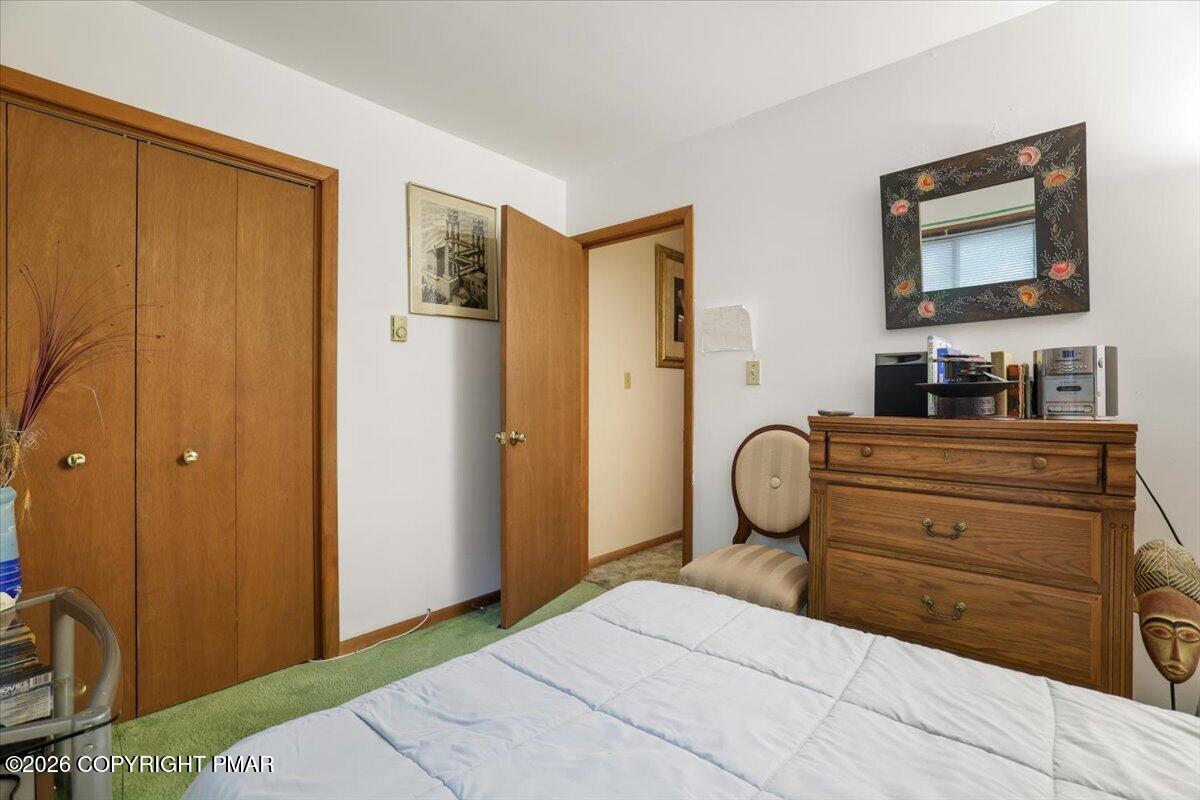 158 Saunders Drive Property Photo 33