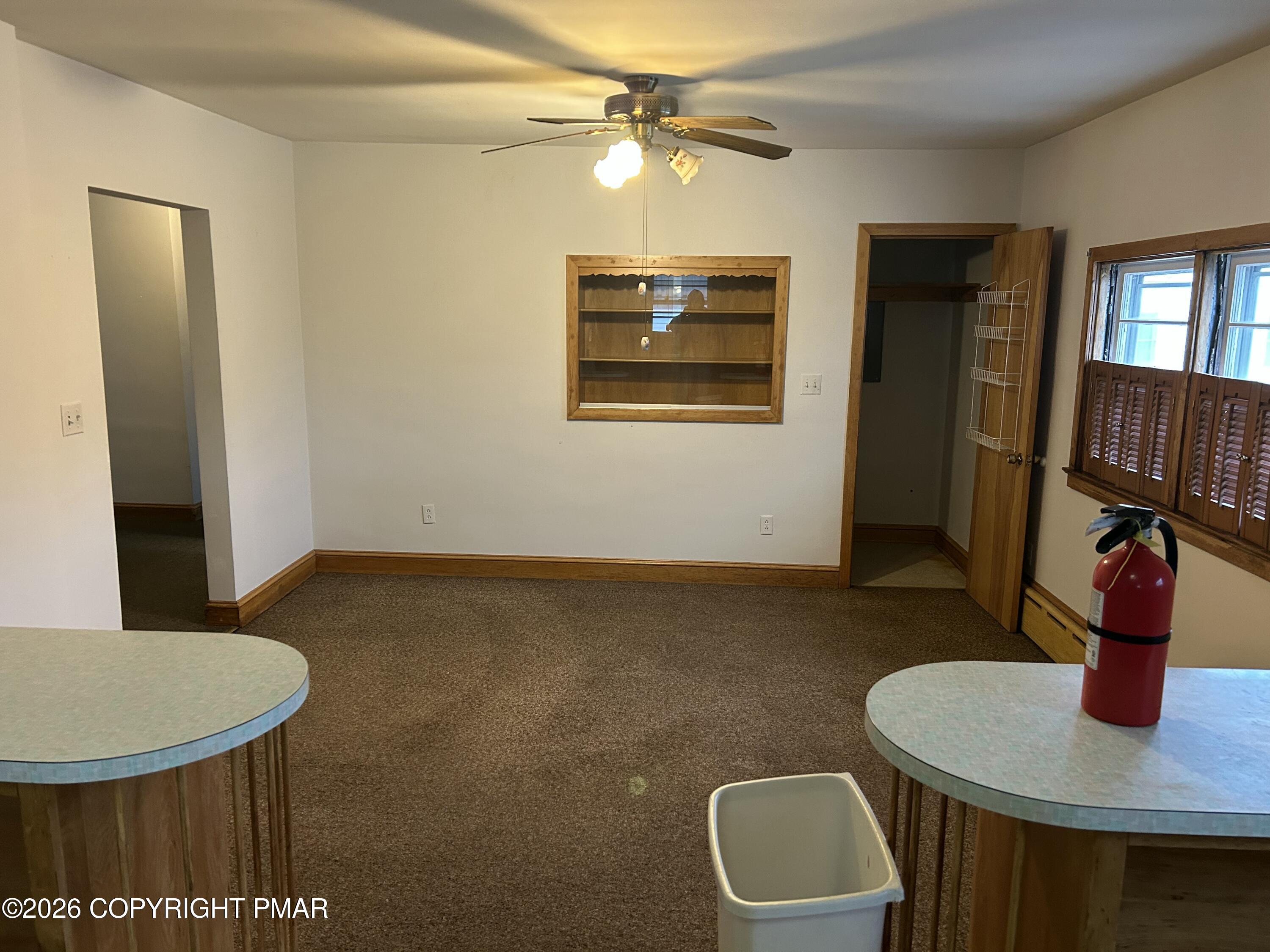 229 S Robinson Avenue Property Photo 6