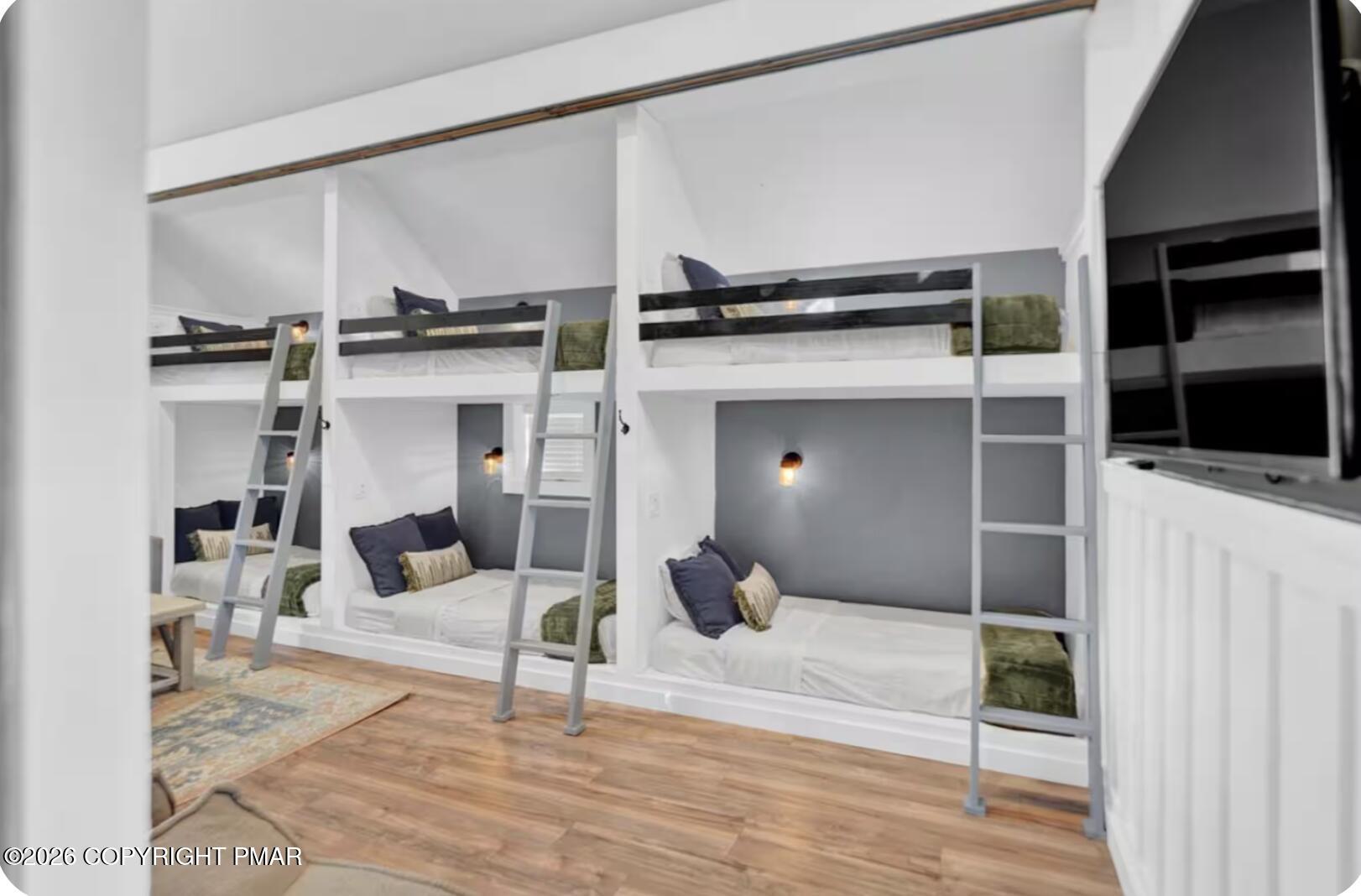 121 Alger Avenue Property Photo 32