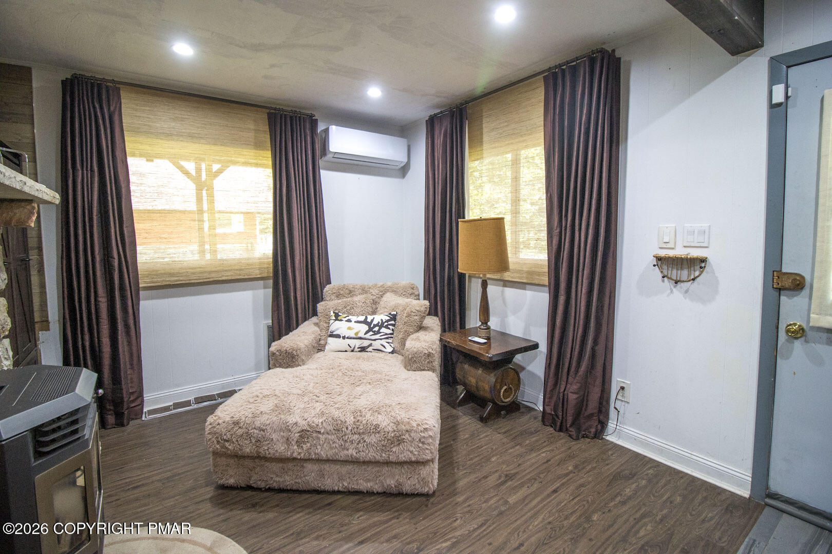 5114 Ash Drive Property Photo 6
