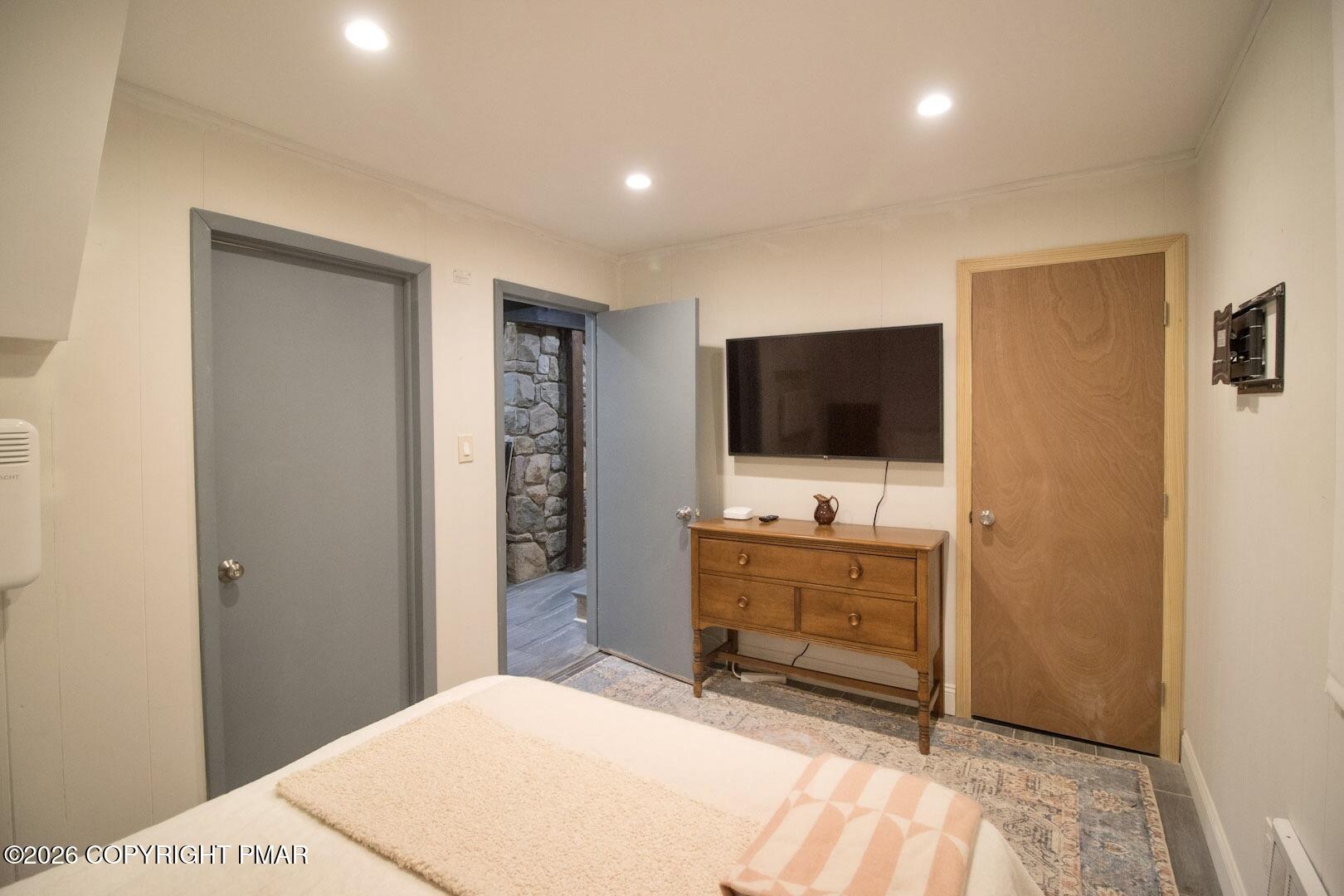 5114 Ash Drive Property Photo 14