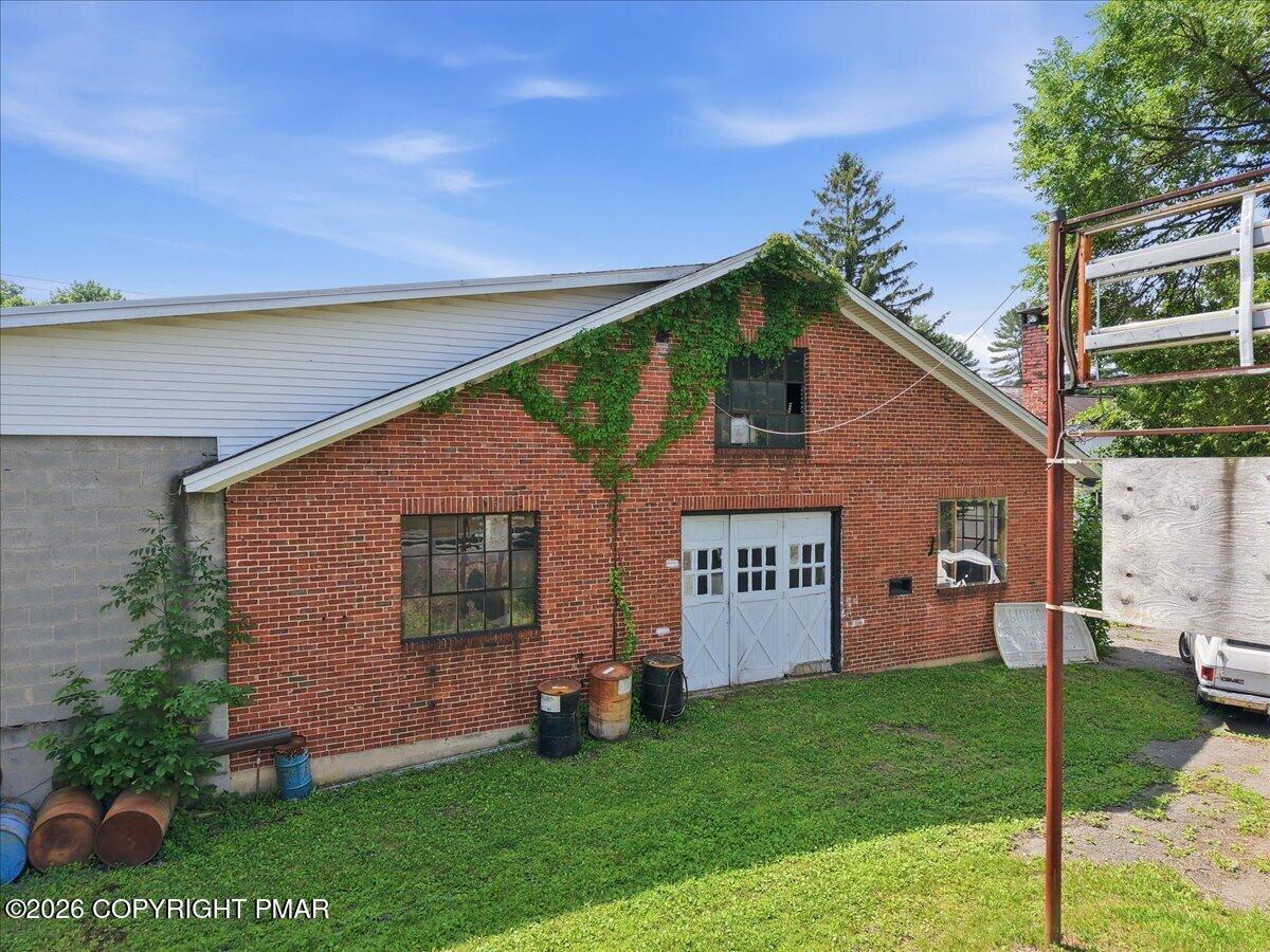 123 Trach Road Property Photo 10