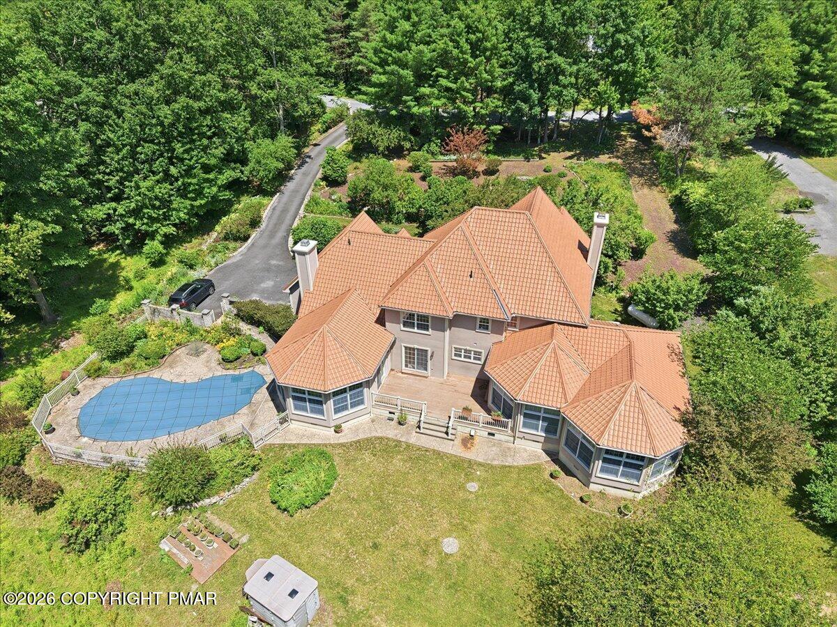 183 Chatham Hill Road Property Photo 2