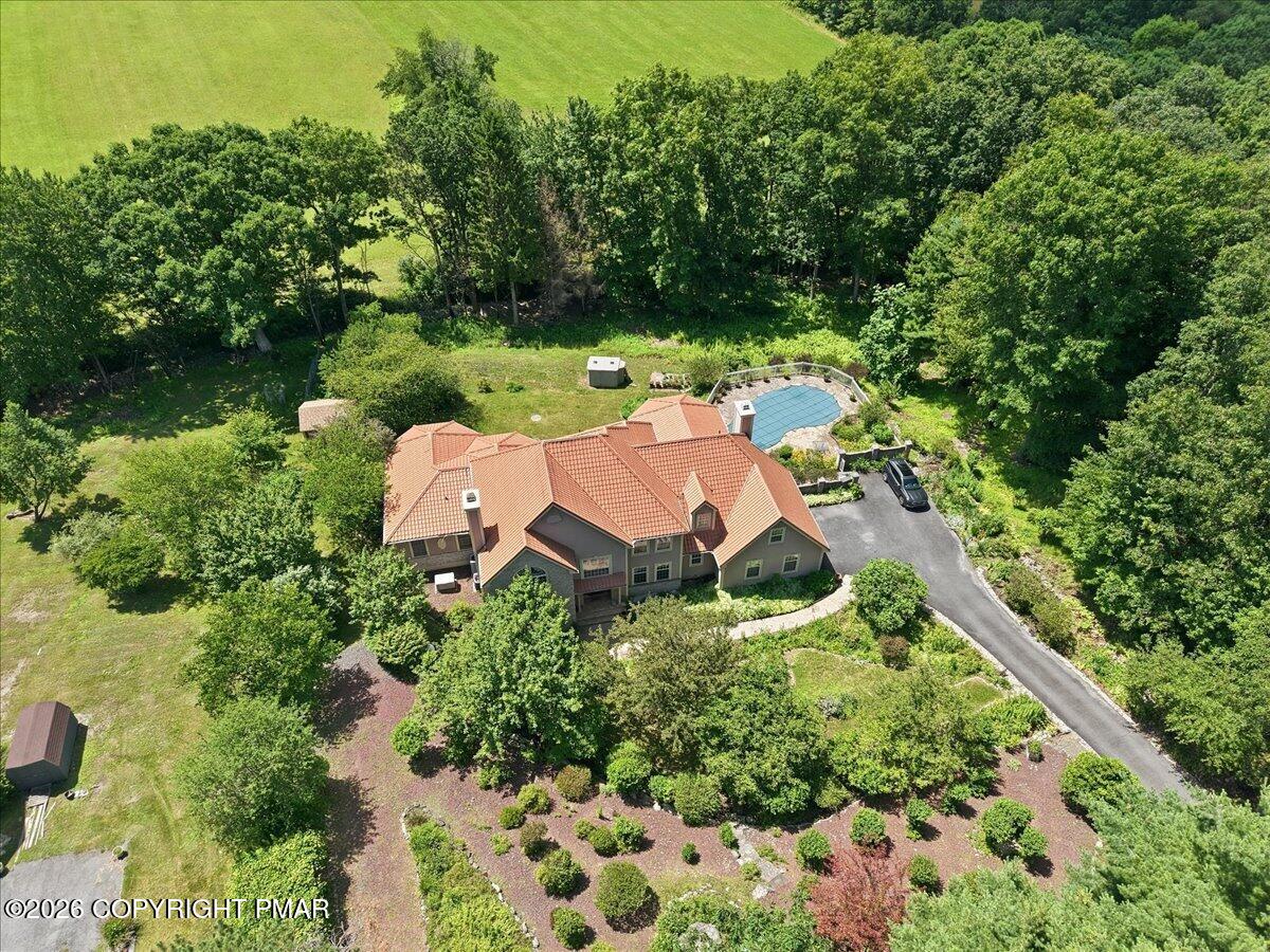183 Chatham Hill Road Property Photo 3