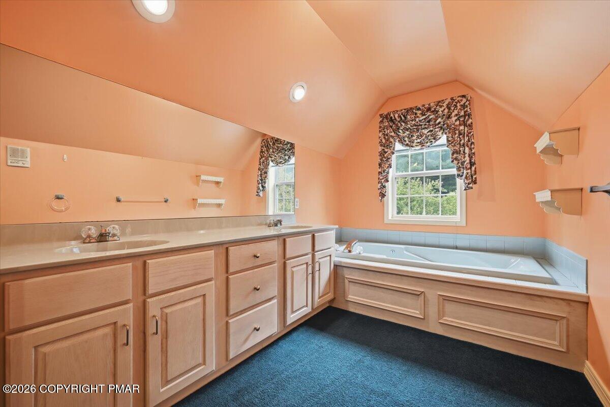 183 Chatham Hill Road Property Photo 106