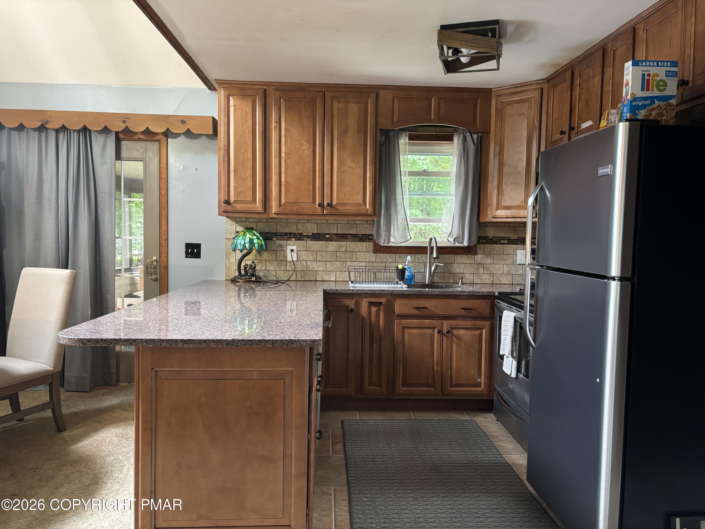 74 Chapman Circle Property Photo 4