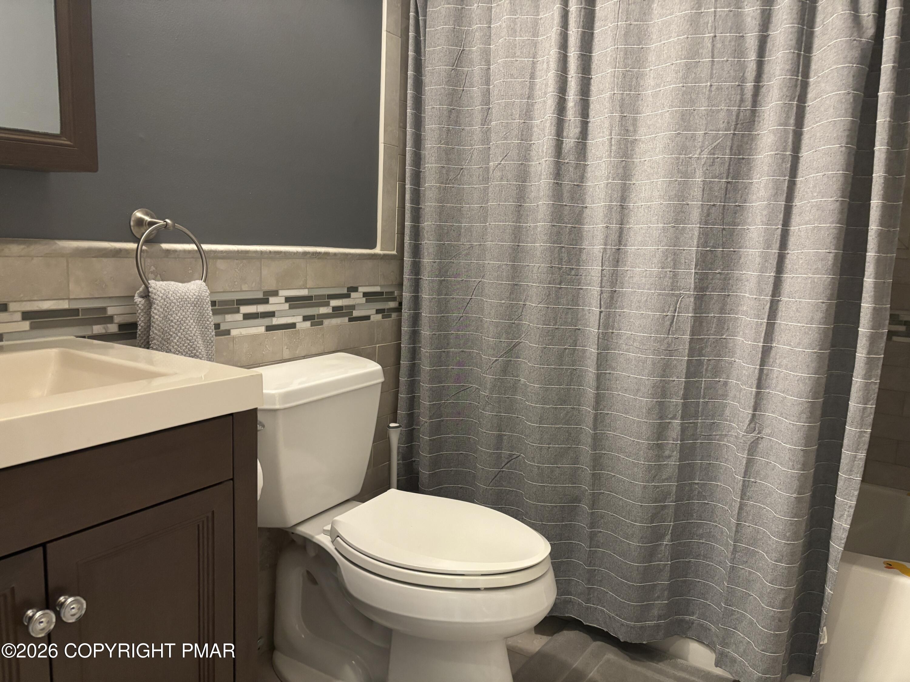 74 Chapman Circle Property Photo 11