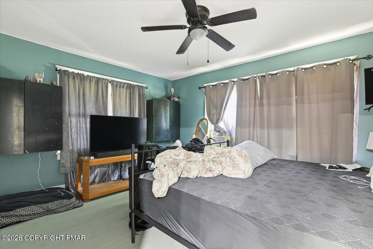 122 Cross Road Property Photo 10