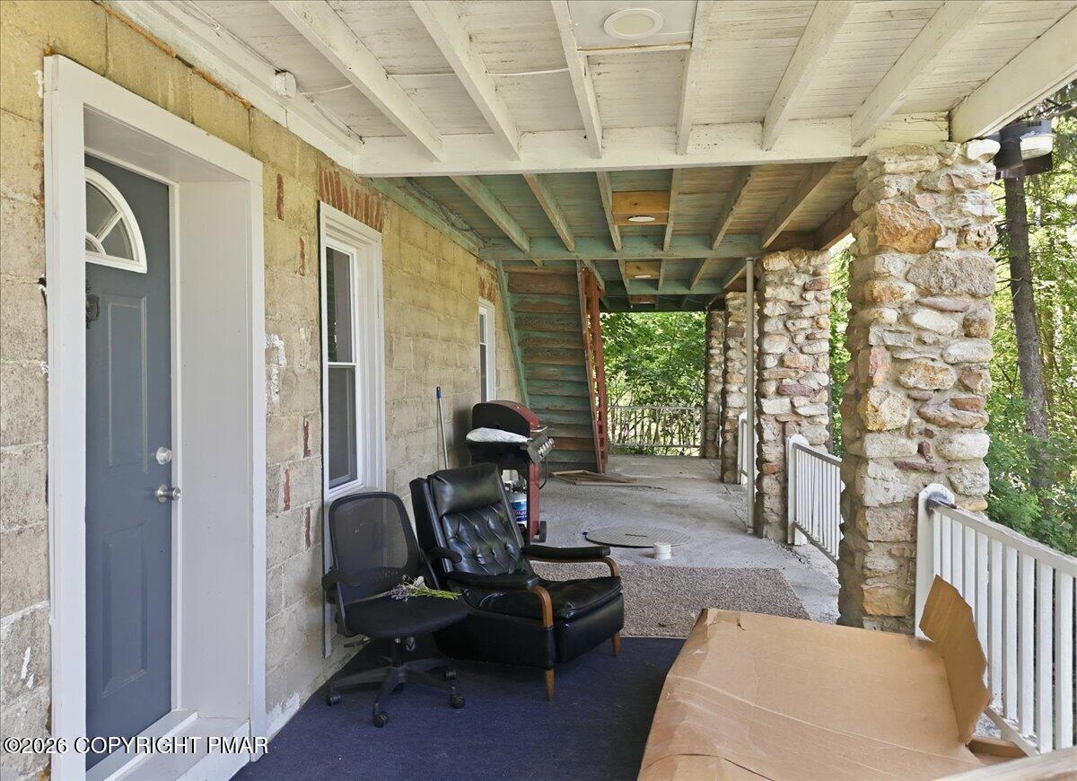 122 Cross Road Property Photo 18